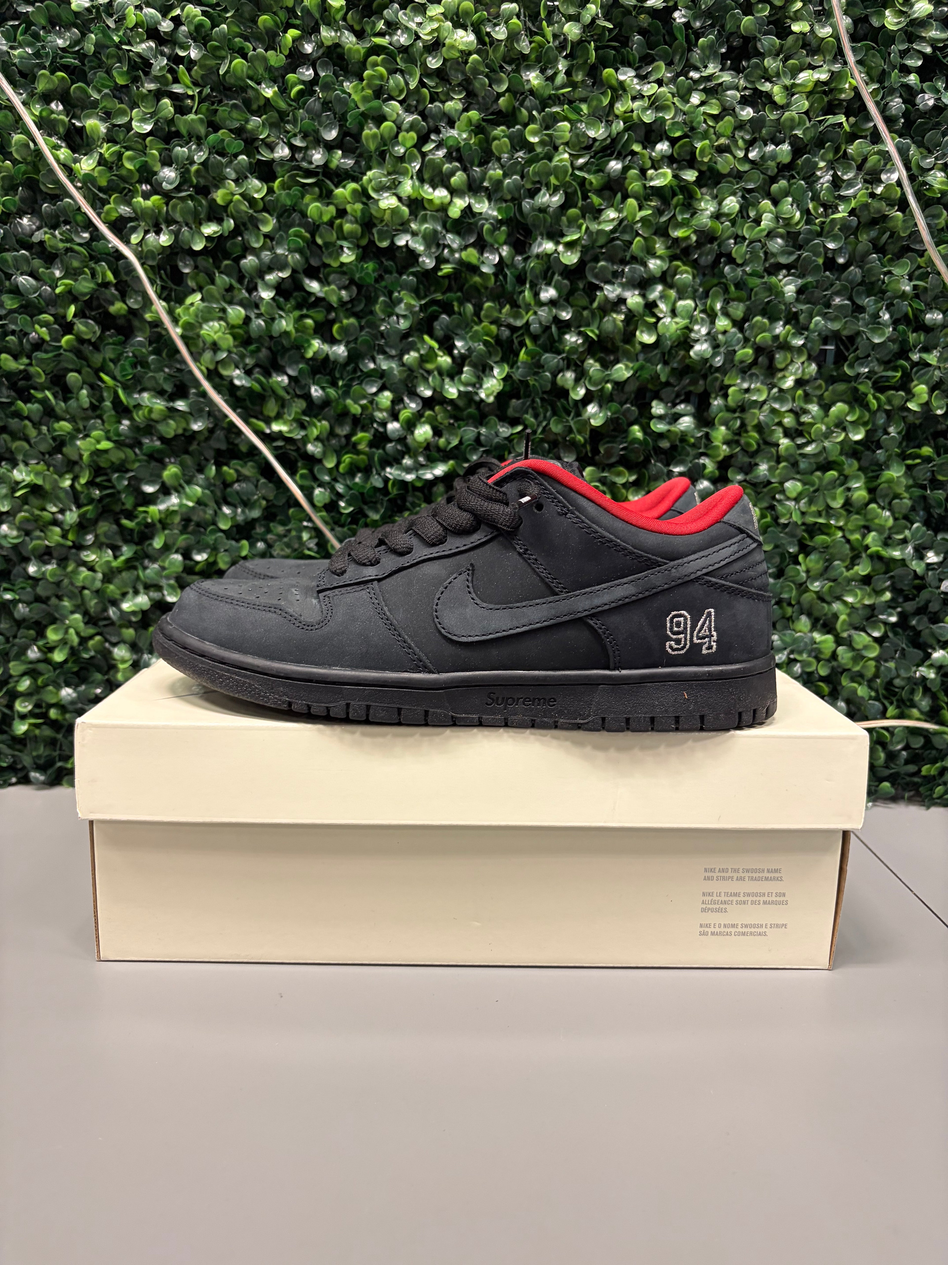 Nike SB Dunk Low "Supreme 94 Black" Size 8 Preowned