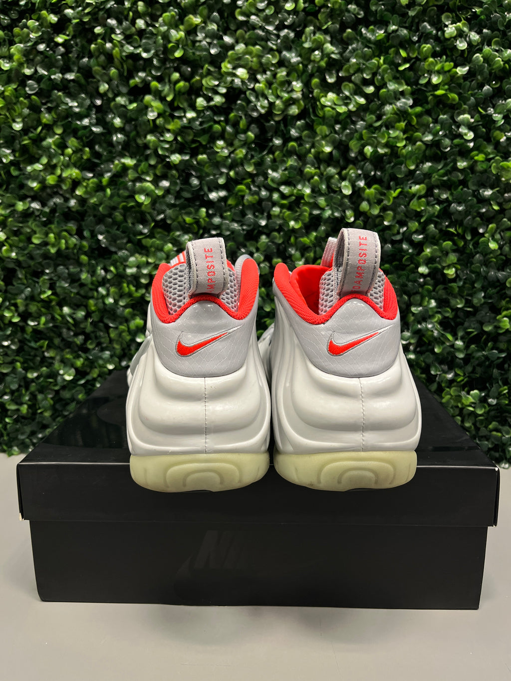 Nike Air Foamposite Pro "Pure Platinum" Size 11.5 Preowned
