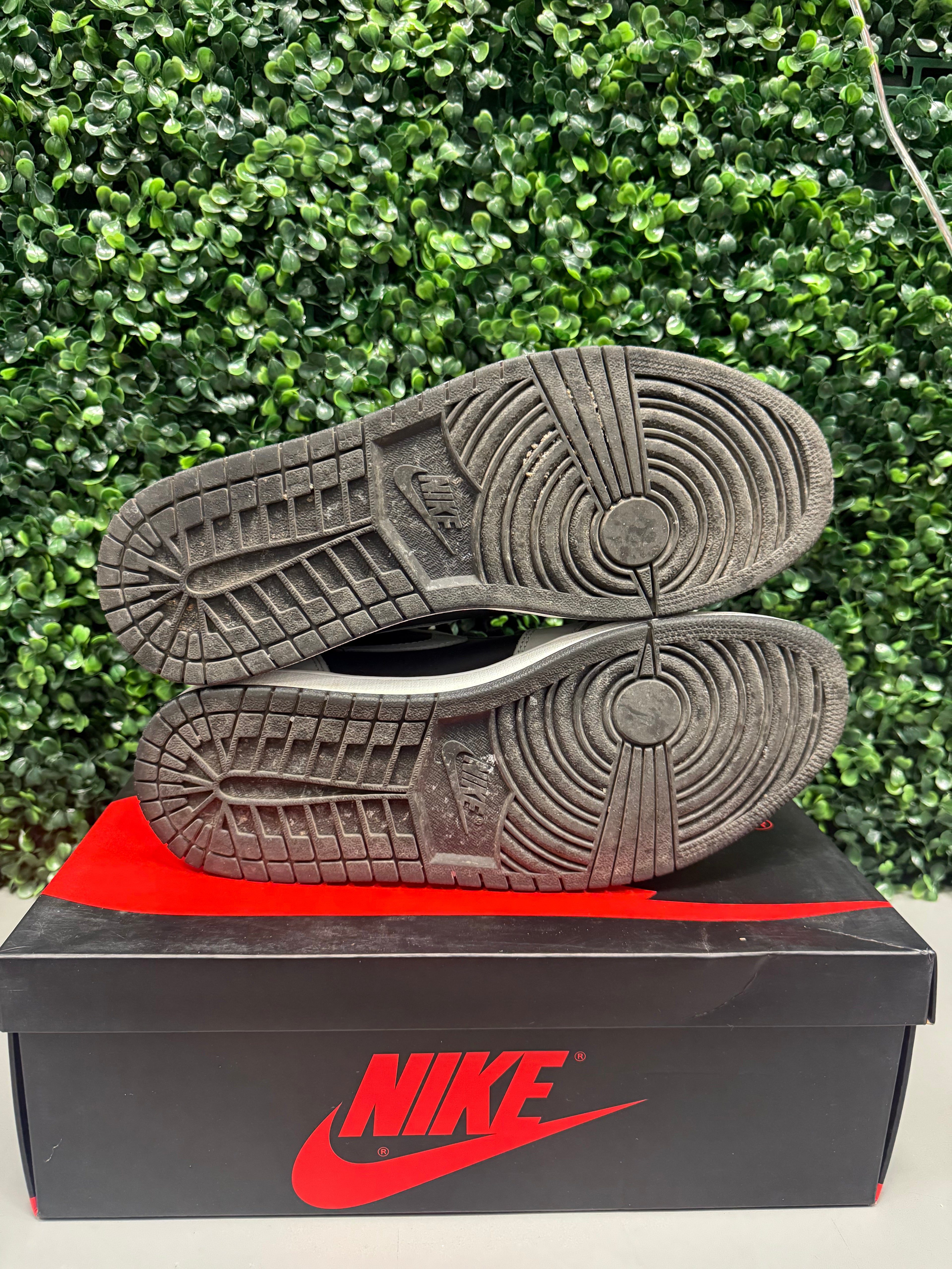 Jordan 1 High "Shadow 2.0" Size 11.5 Preowned