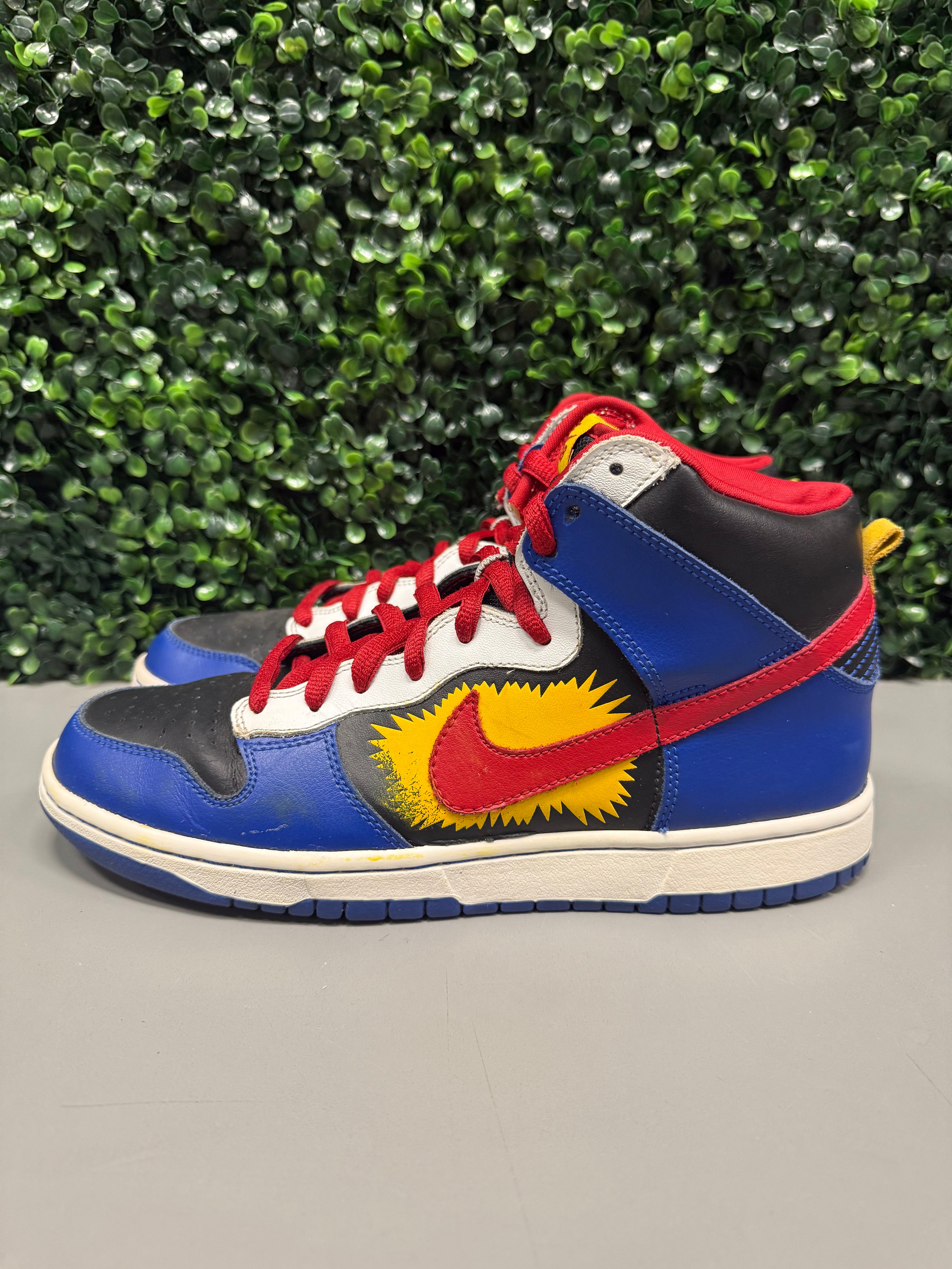 Nike SB Dunk High “Comic”  Size 10 Preowned