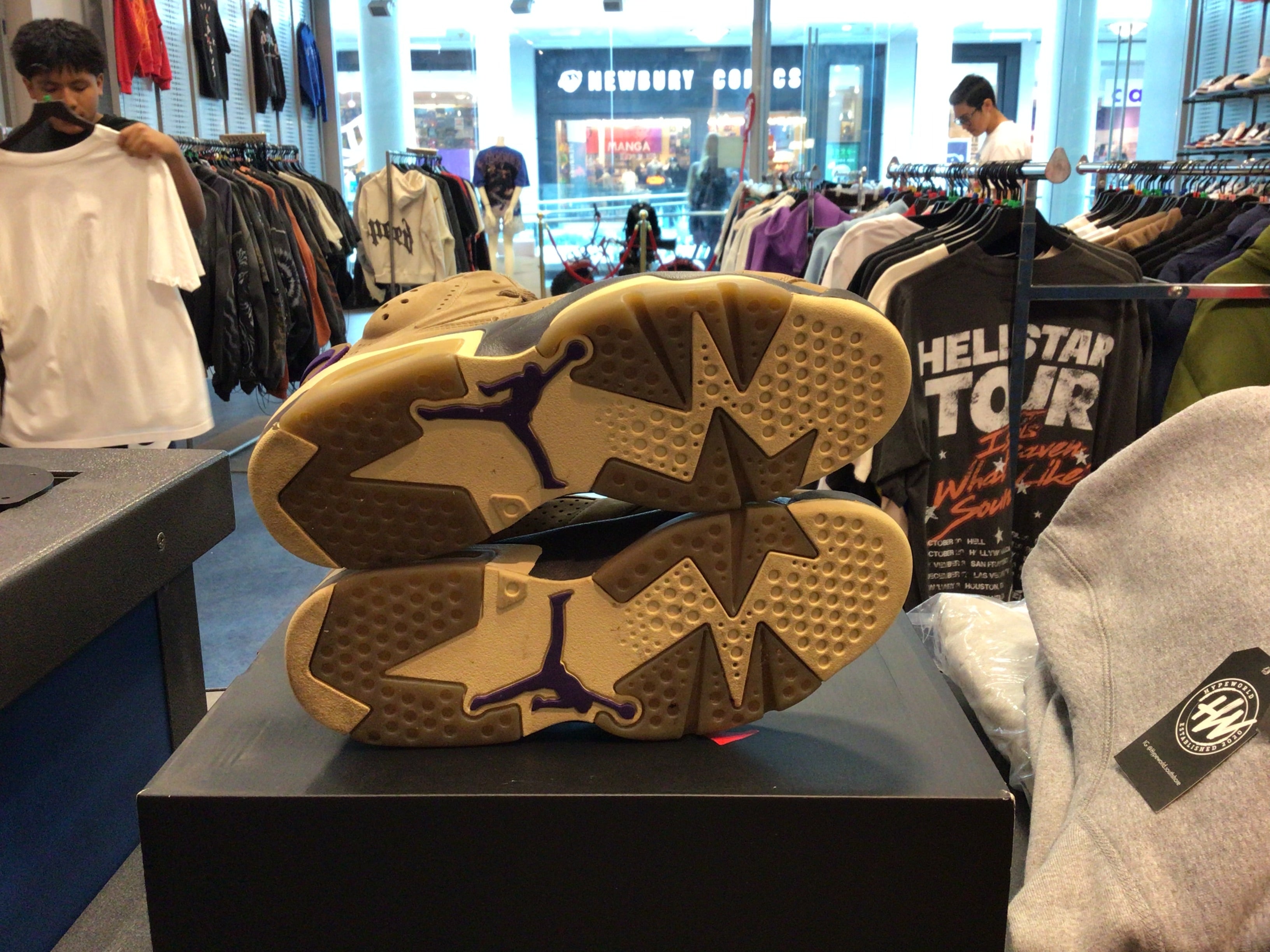 Jordan 6 Retro “Gore-Tex Brown Kelp” 8M/9.5W