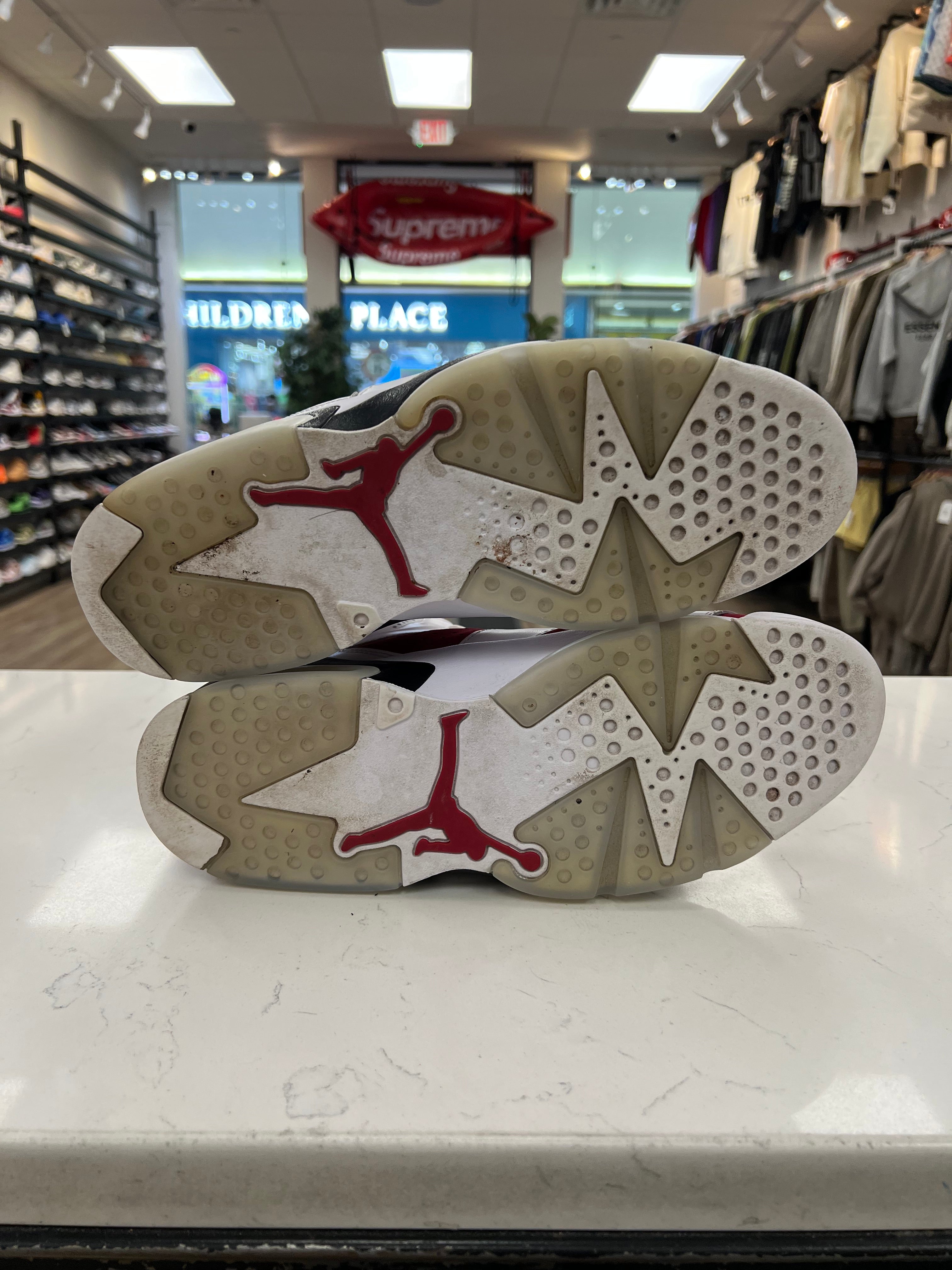 Jordan 6 “Carmine”(2021) Size 12M Preowned