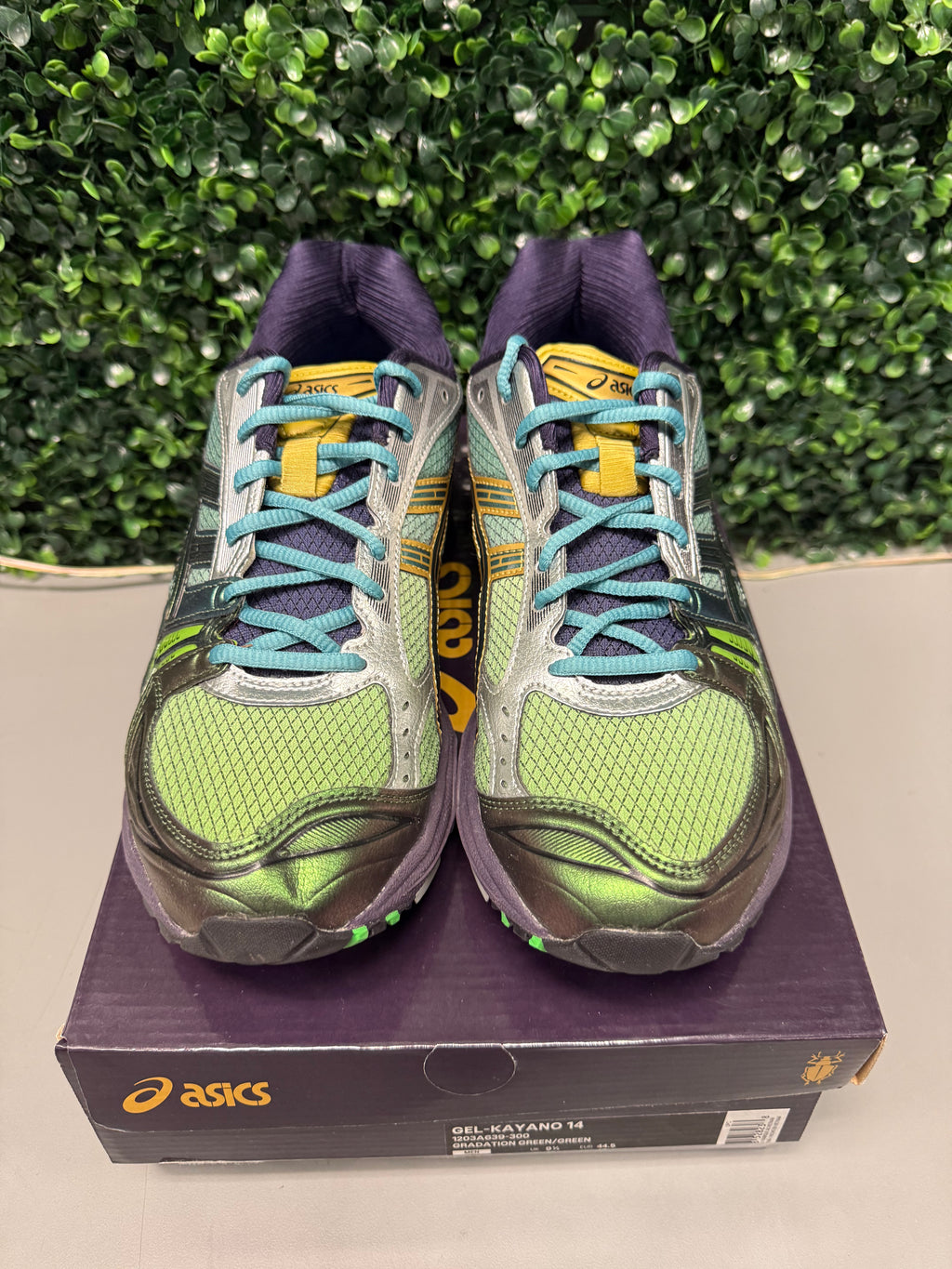 ASICS Gel-Kayano 14 P.Andrade "Gradiation Green" Size 10.5 Preowned