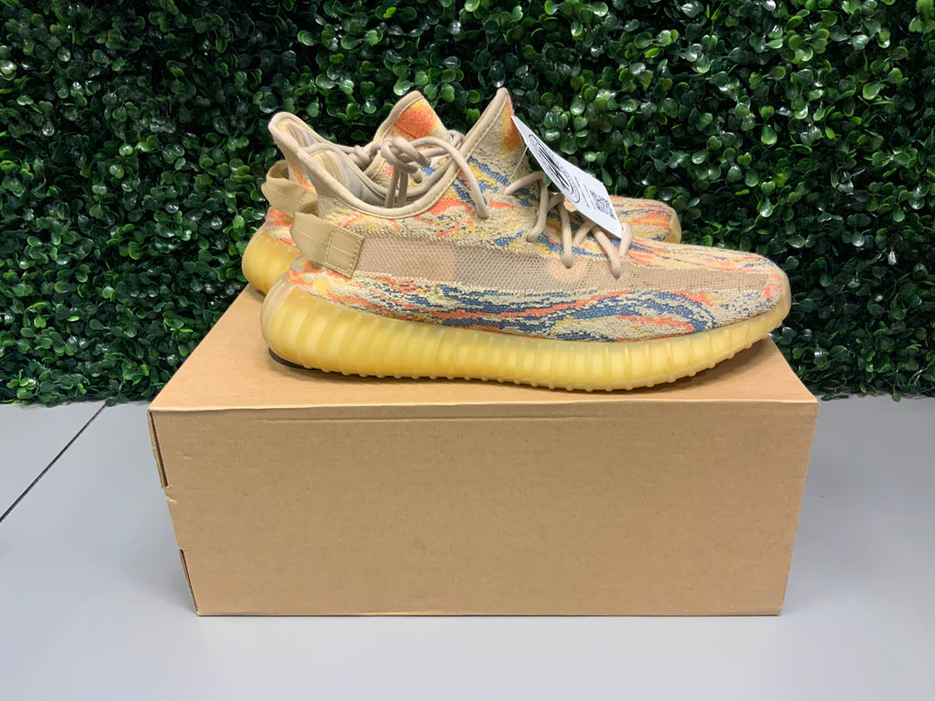 Yeezy 350 V2 "Mx Oat" Size 9 Preowned