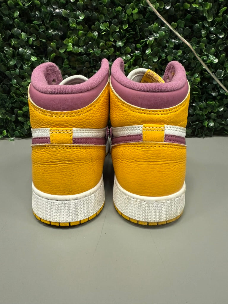 Jordan 1 High "Brotherhood" Size 7Y Preowned