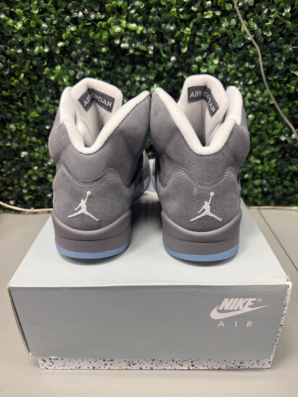 Jordan 5 Retro "Wolf Grey" Size 10.5 Preowned