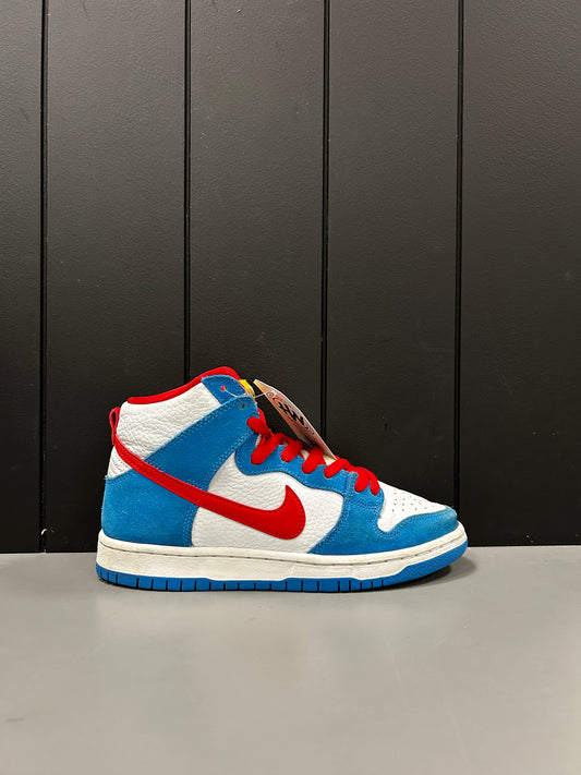 Nike SB Dunk High "Doraemon" 6M / 7.5W Preowned