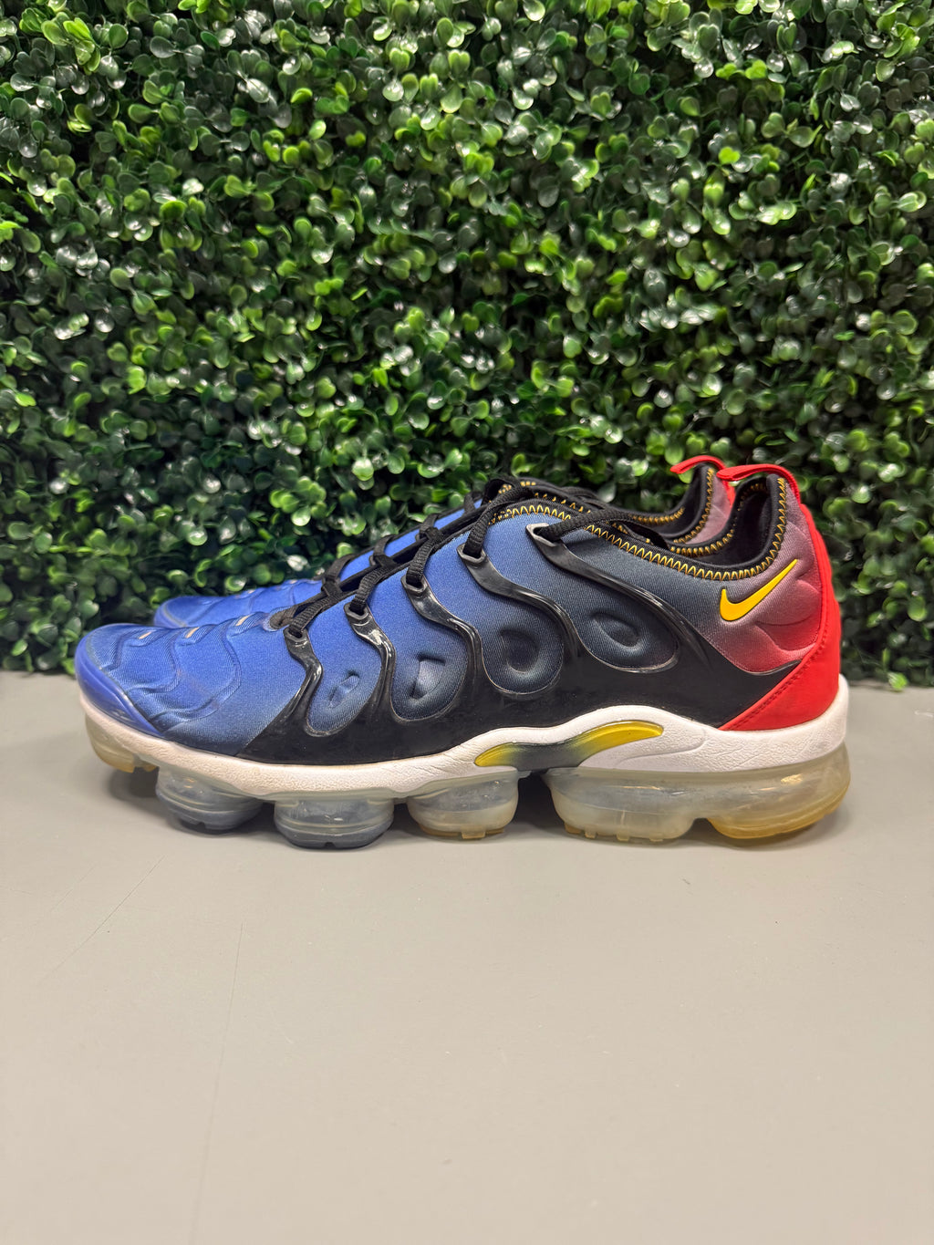 Nike Air VaporMax Plus “LTPT”  Size 12 Preowned