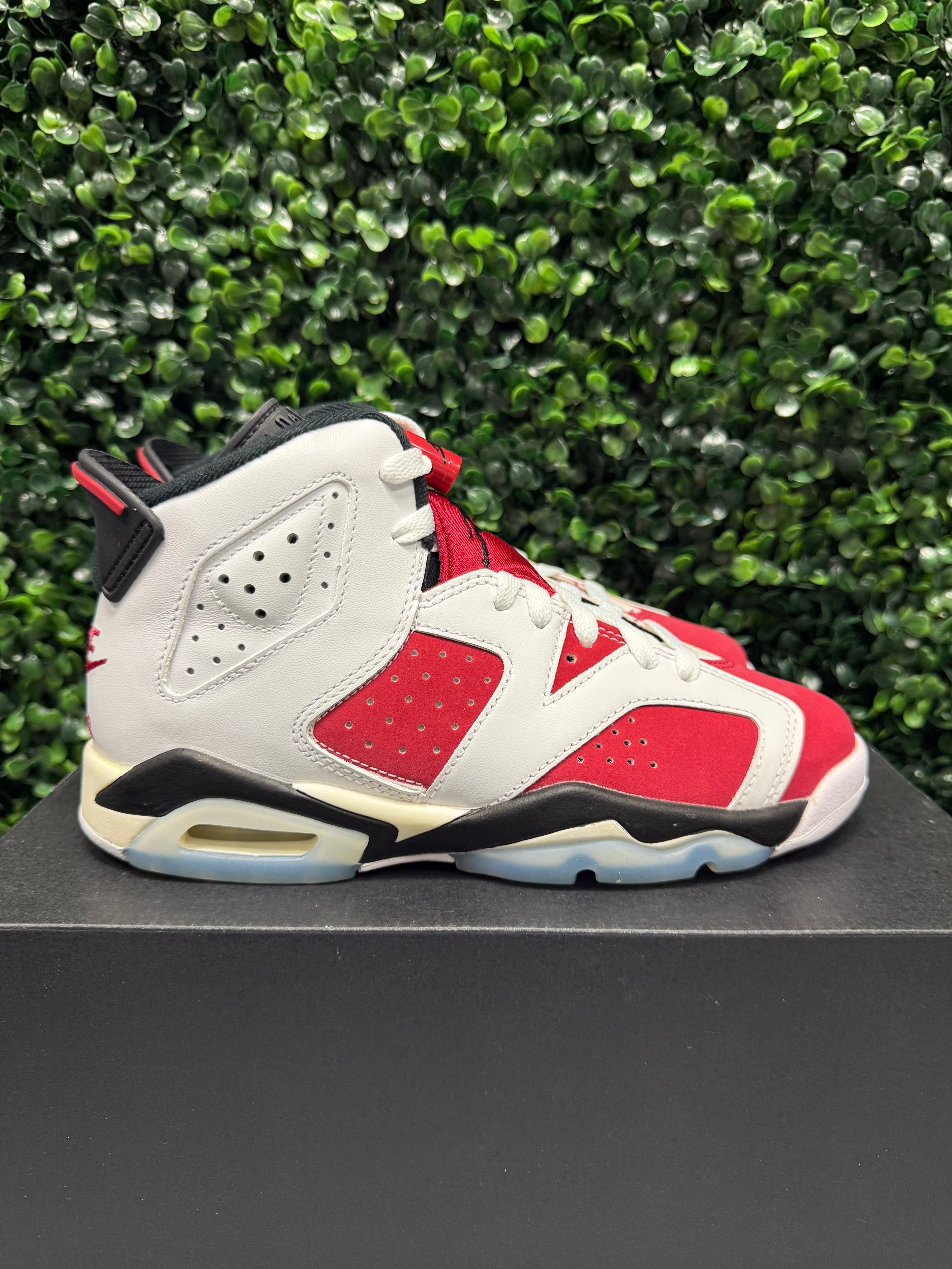 Jordan 6 "Carmine" Size 4Y Brand New