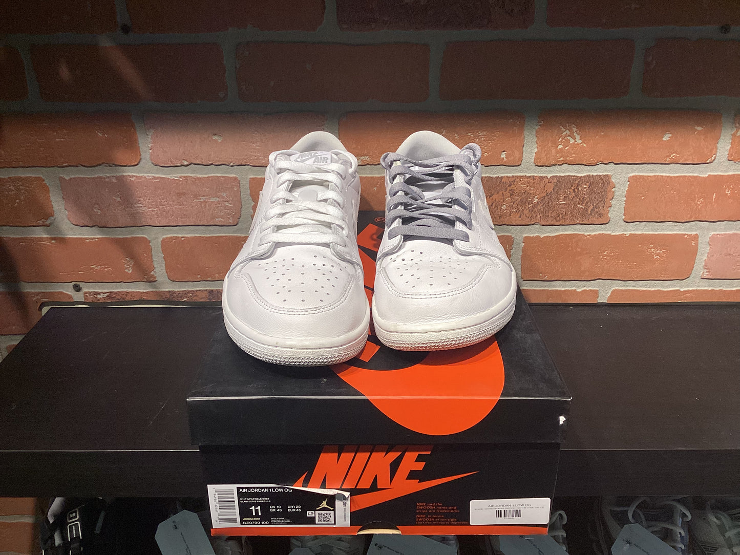 Jordan 1 Low OG “Neutral Grey” Size 11 Preowned