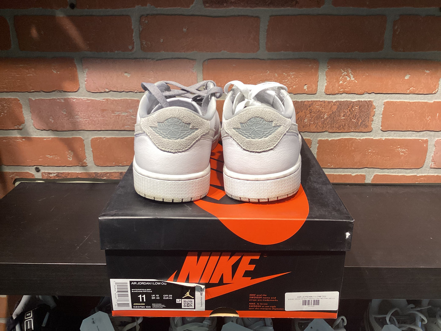 Jordan 1 Low OG “Neutral Grey” Size 11 Preowned