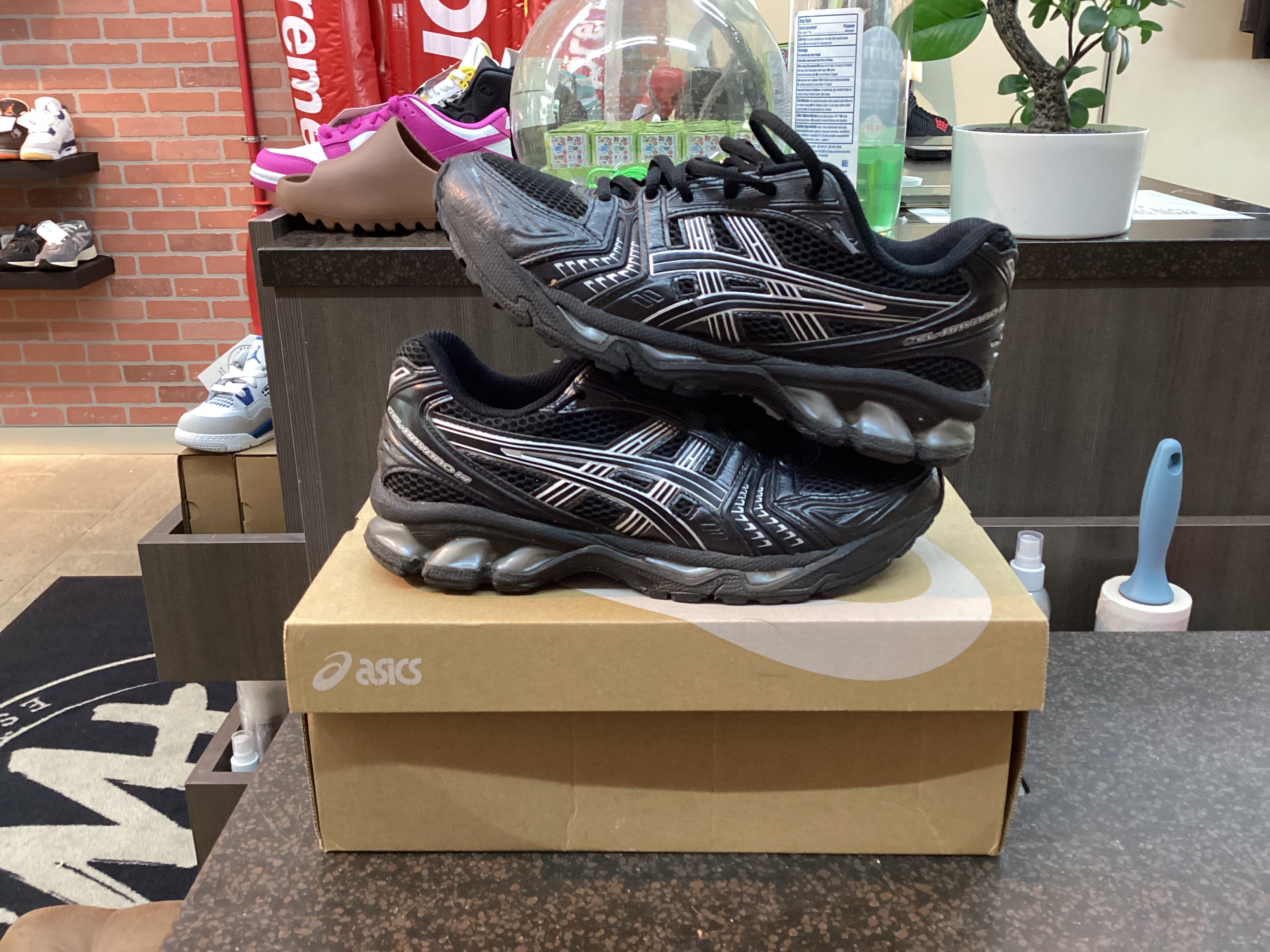 ASICS GEL-Kayano 14 “Black Pure Silver” Size 6 Preowned