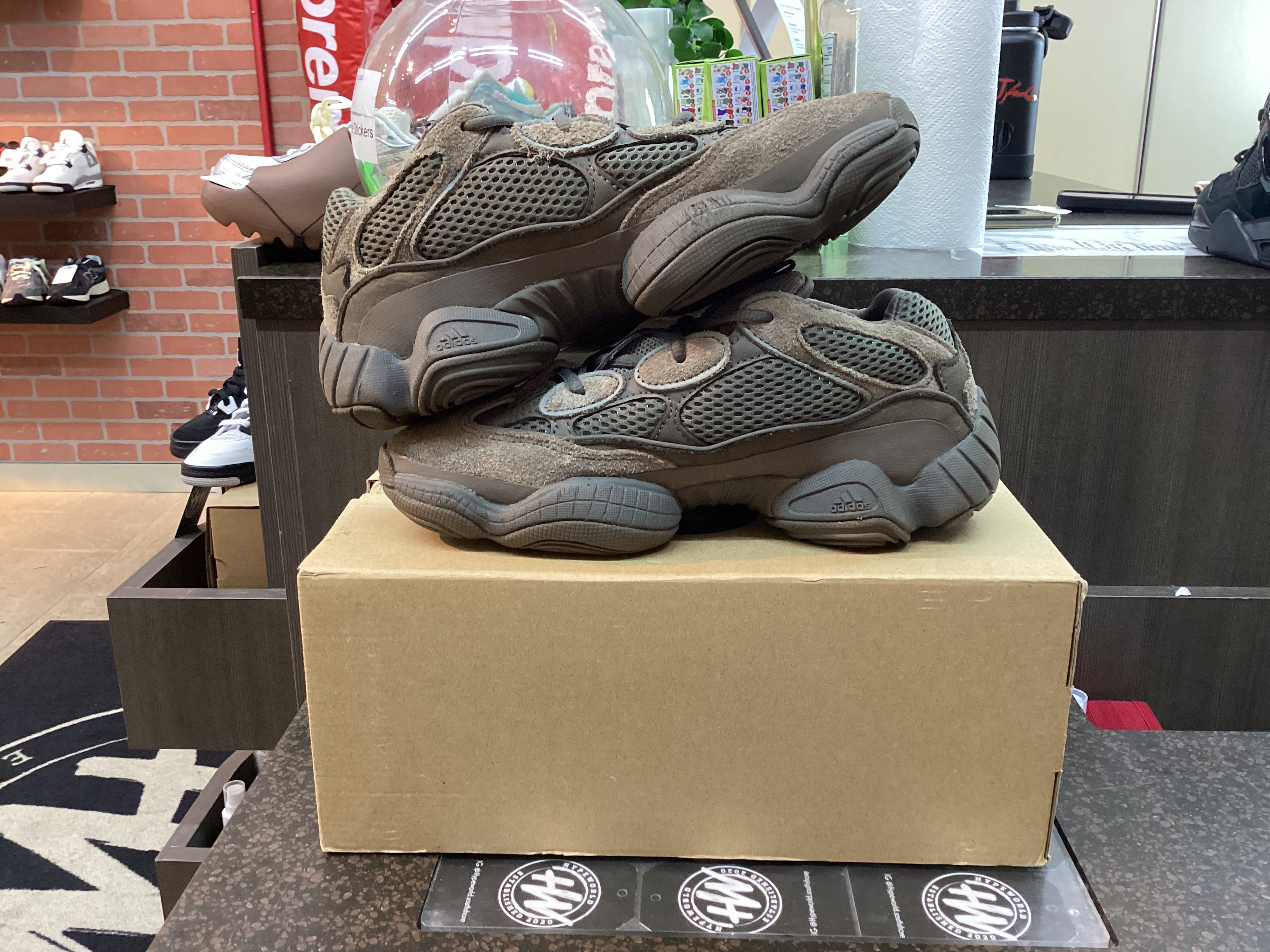 Yeezy 500 "Clay Brown" Size 7.5 Preowned