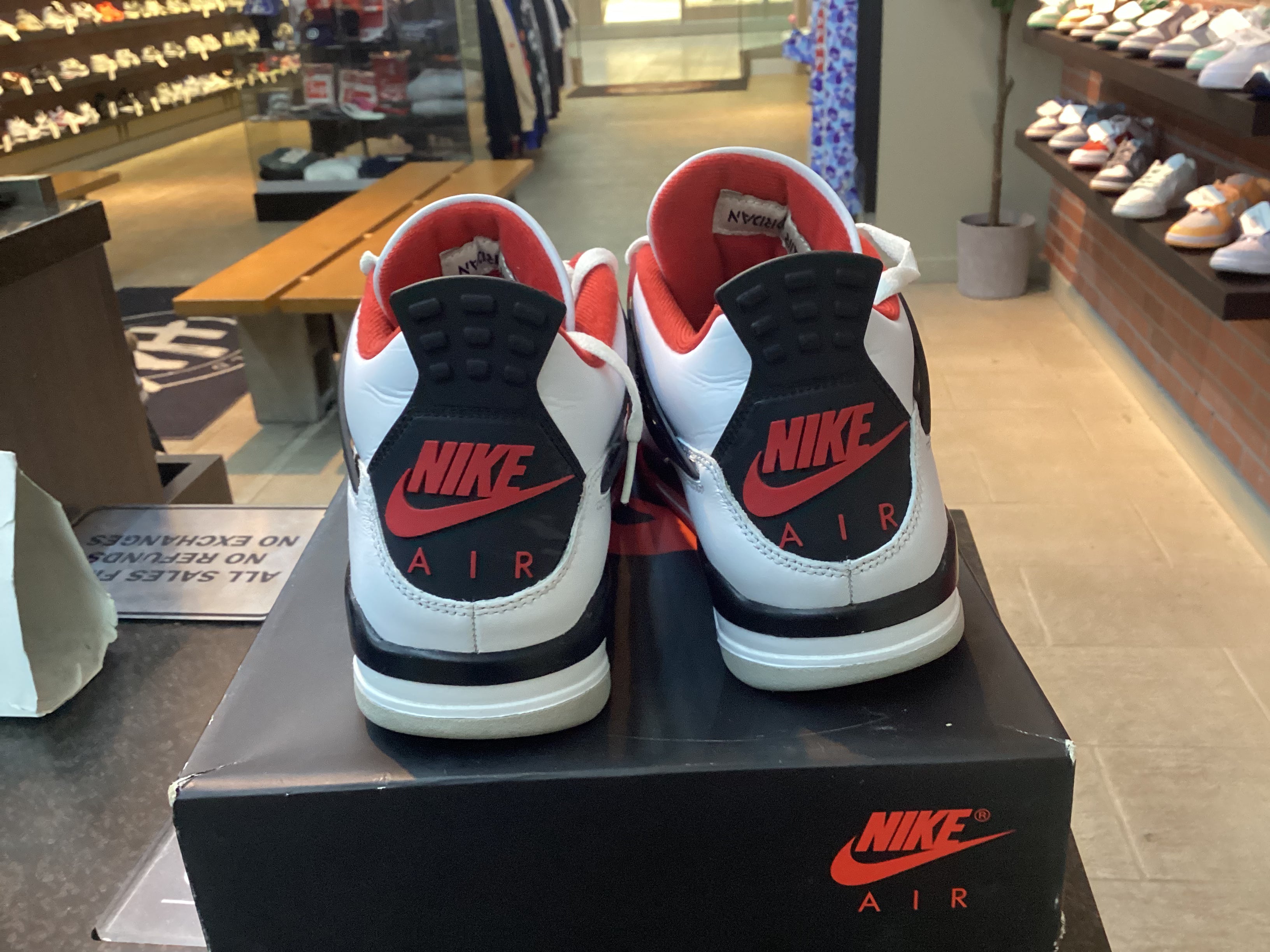 Jordan 4 “Fire Red” Size 9.5 Preowned