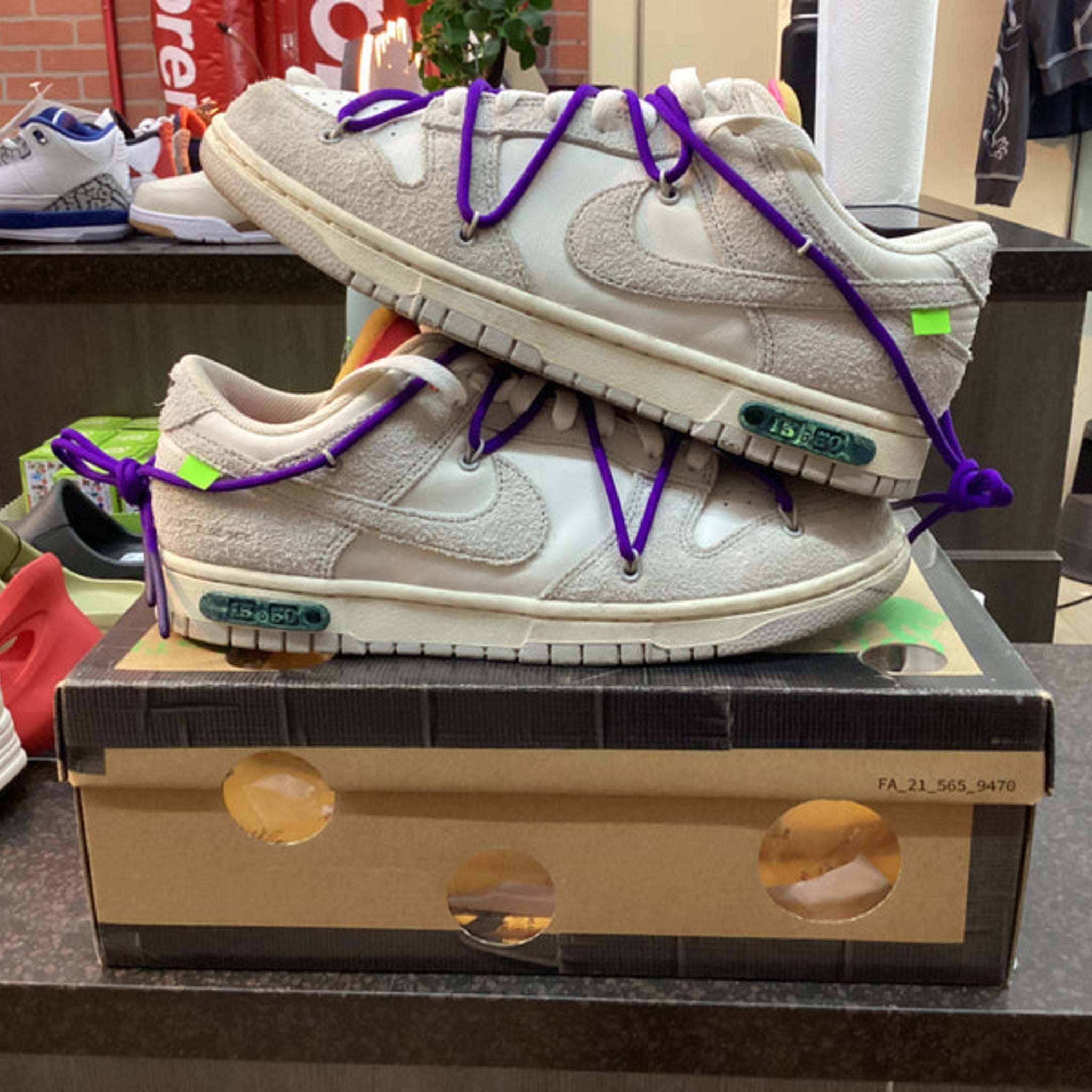 Nike Dunk Low “Off-White Lot 15” Size 9.5 Preowned