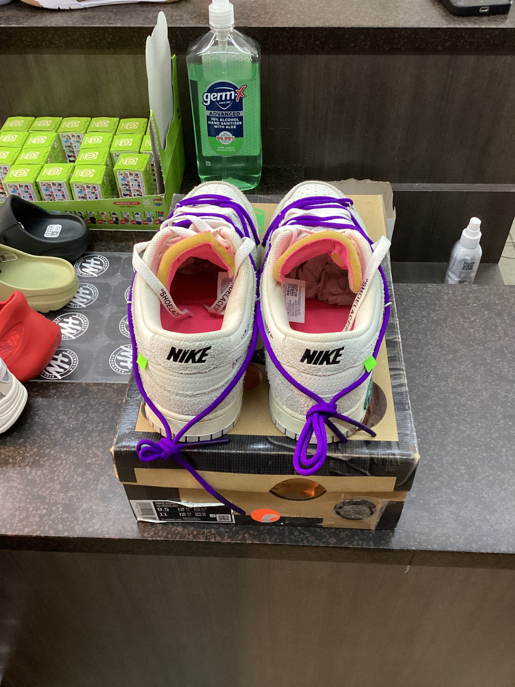 Nike Dunk Low “Off-White Lot 15” Size 9.5 Preowned