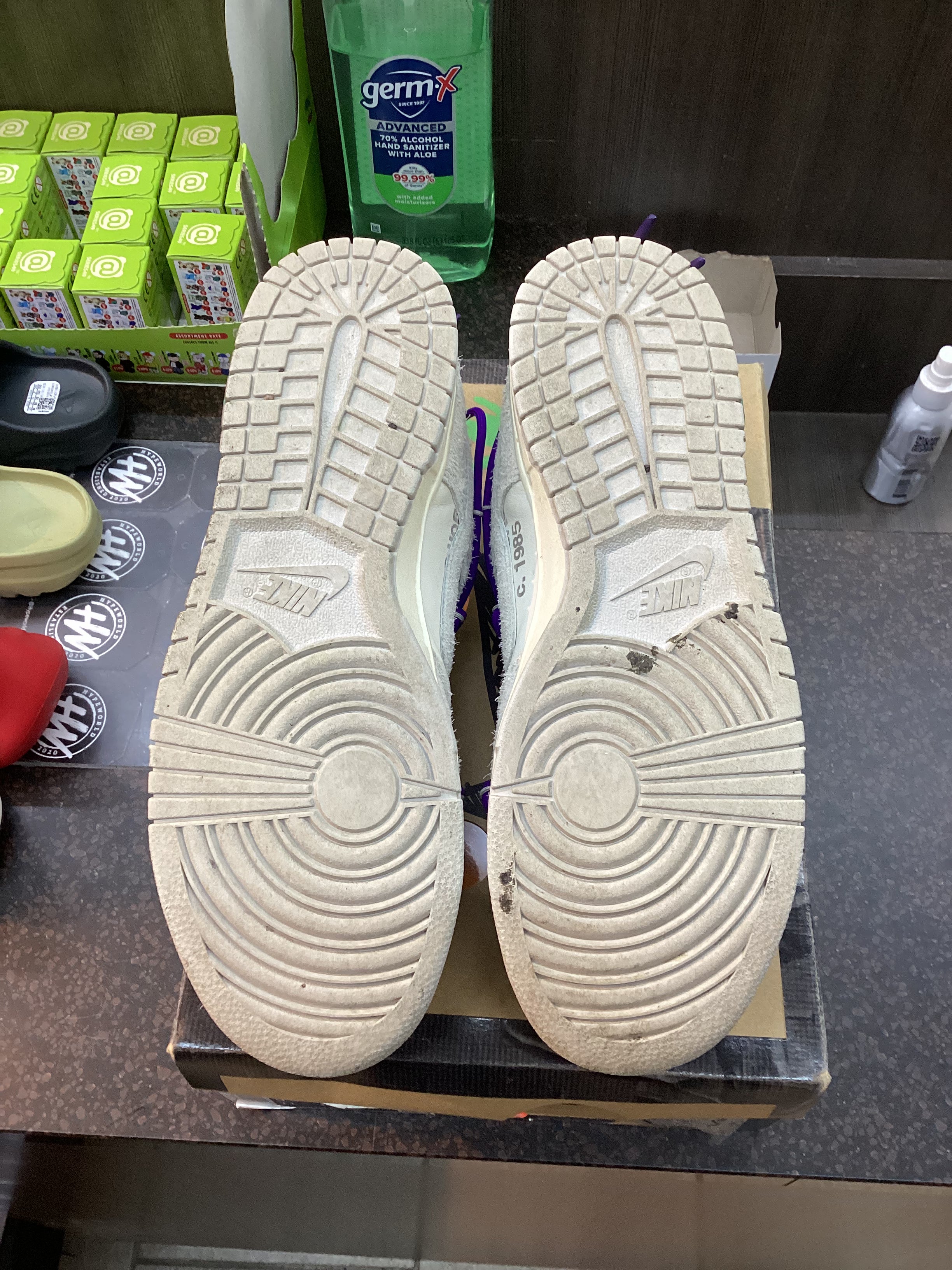 Nike Dunk Low “Off-White Lot 15” Size 9.5 Preowned