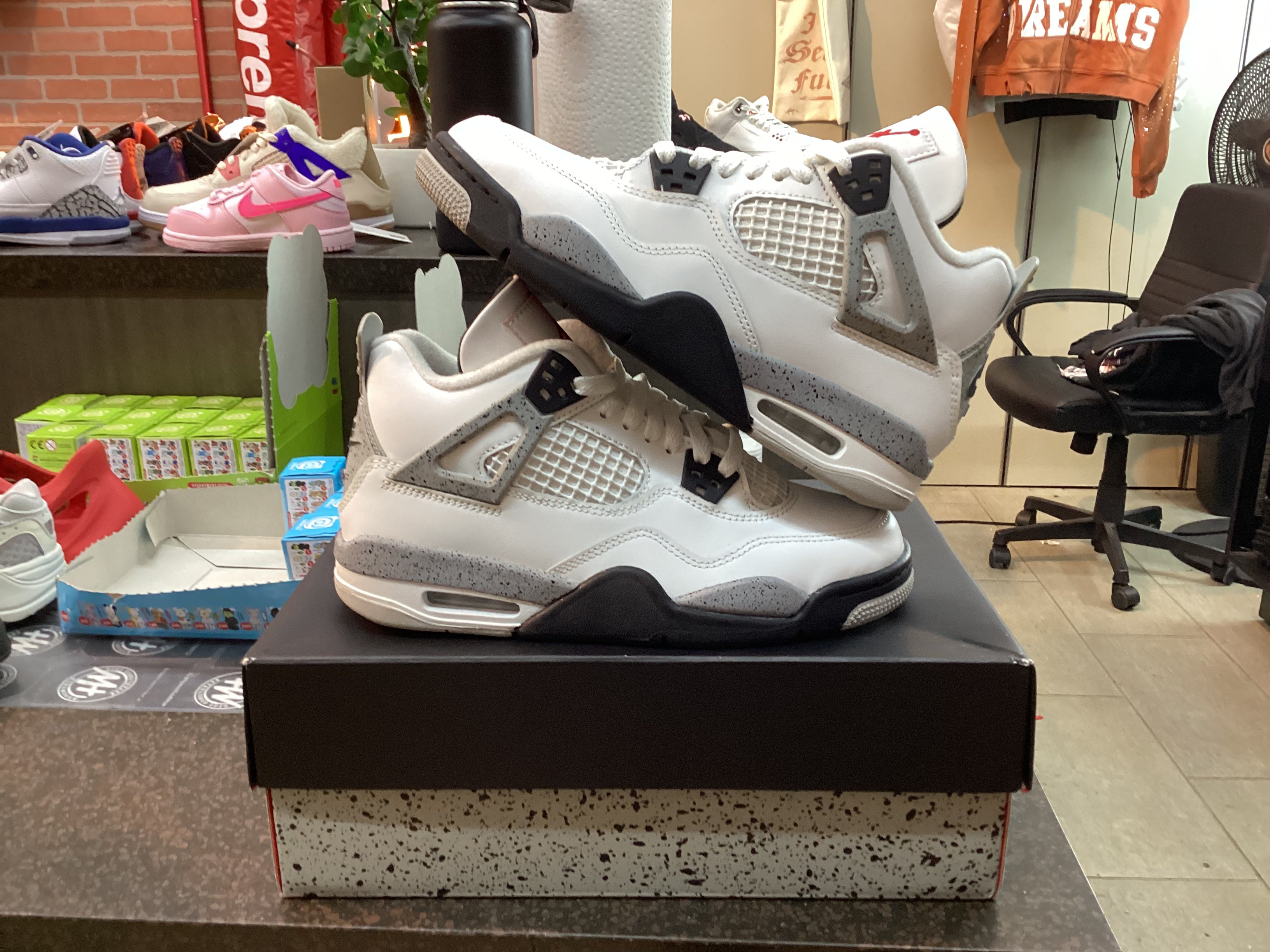 Jordan 4 “White Cement” (2025) Size 5.5Y Preowned