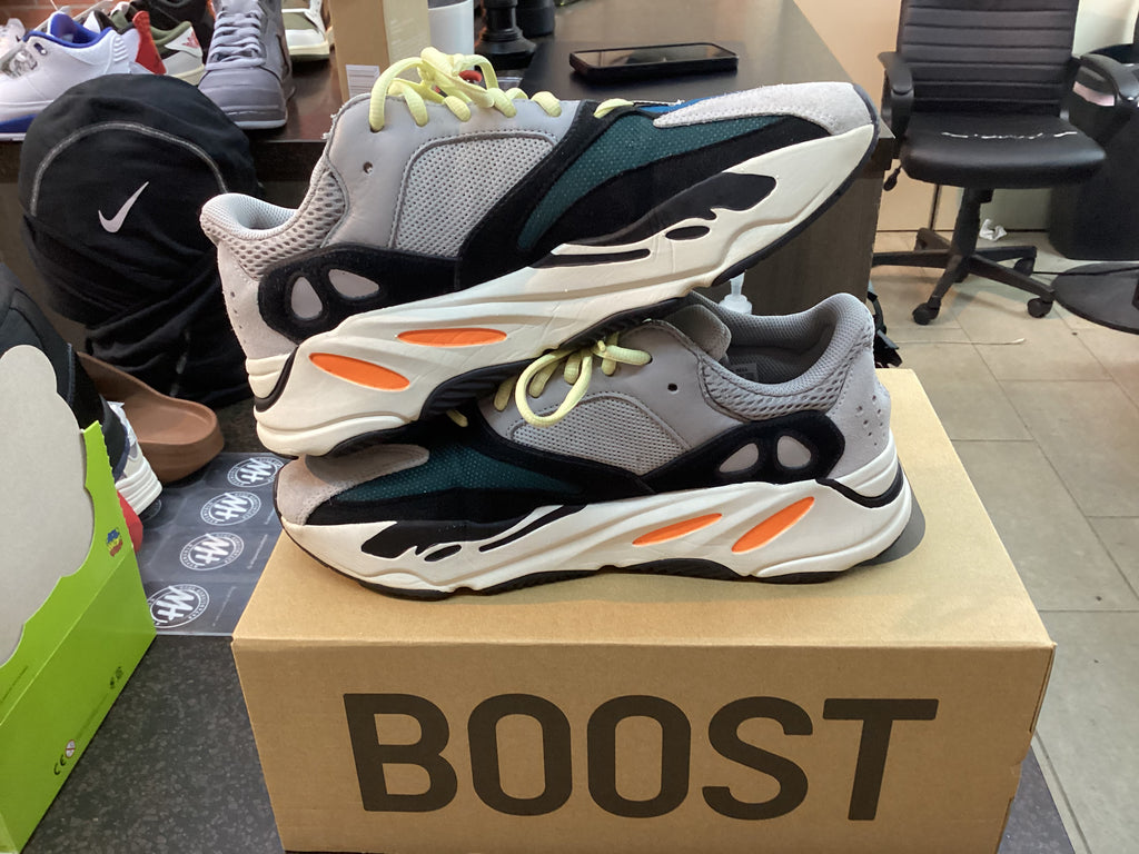 Yeezy 700 V2 "Waverunner" Size 10.5 Preowned