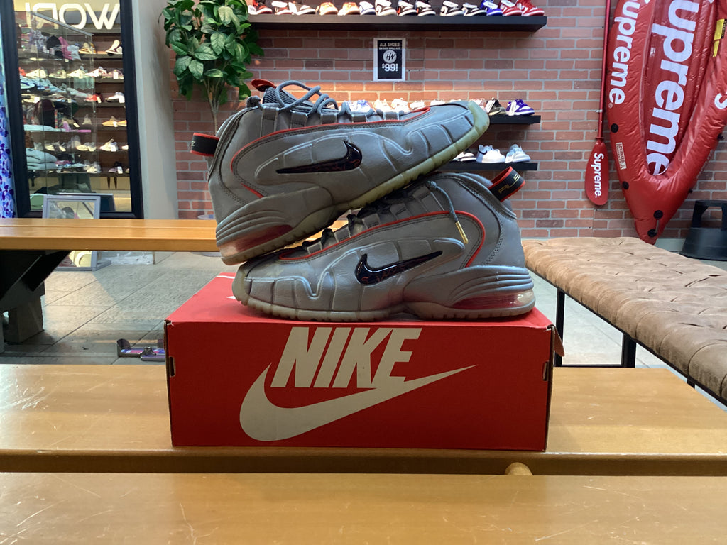 Nike Air Max Penny “Doernbecher” size 10 Preowned with box