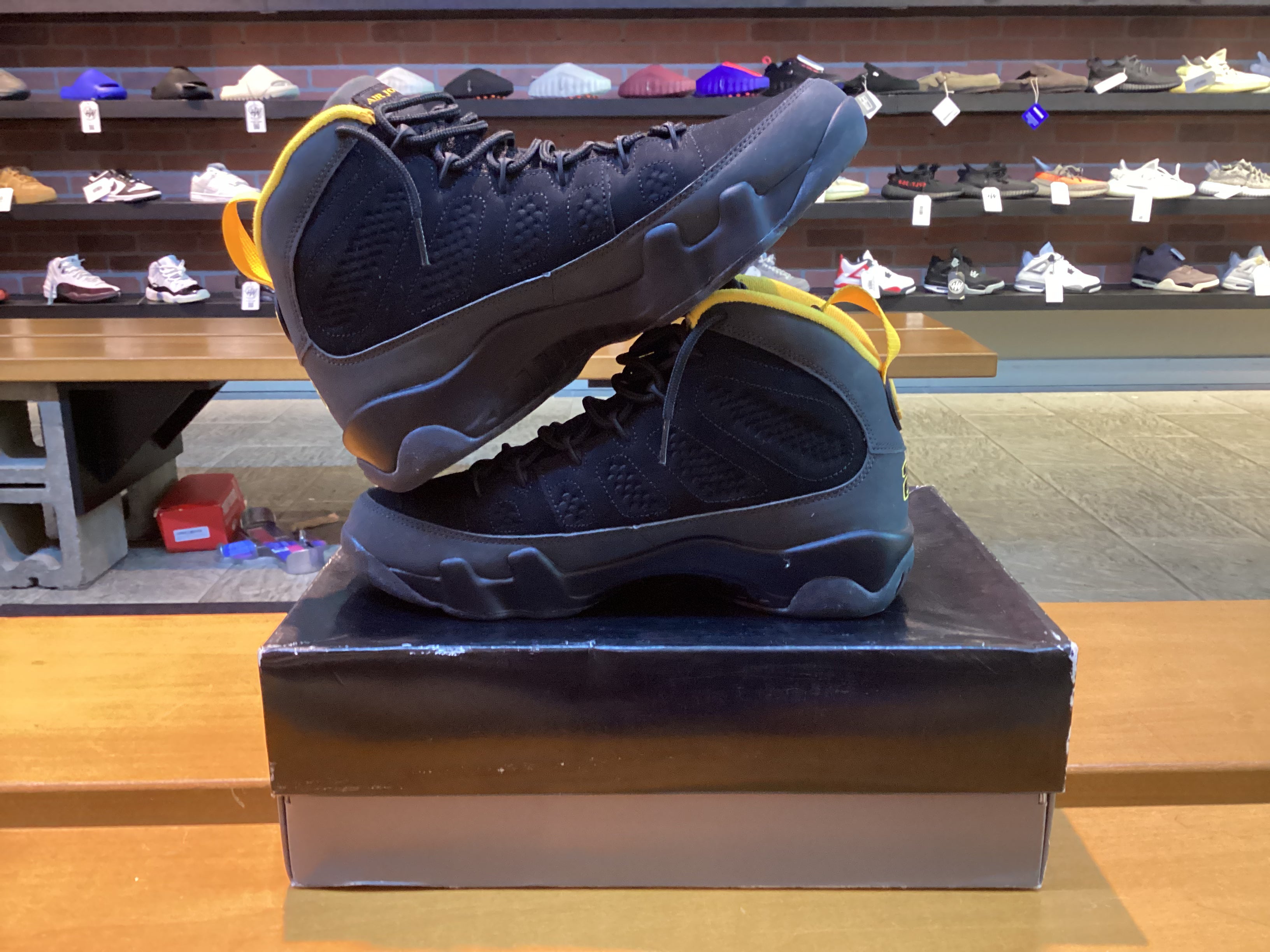 Jordan 9 "Dark Charcoal University Gold" Size 9 Preowned