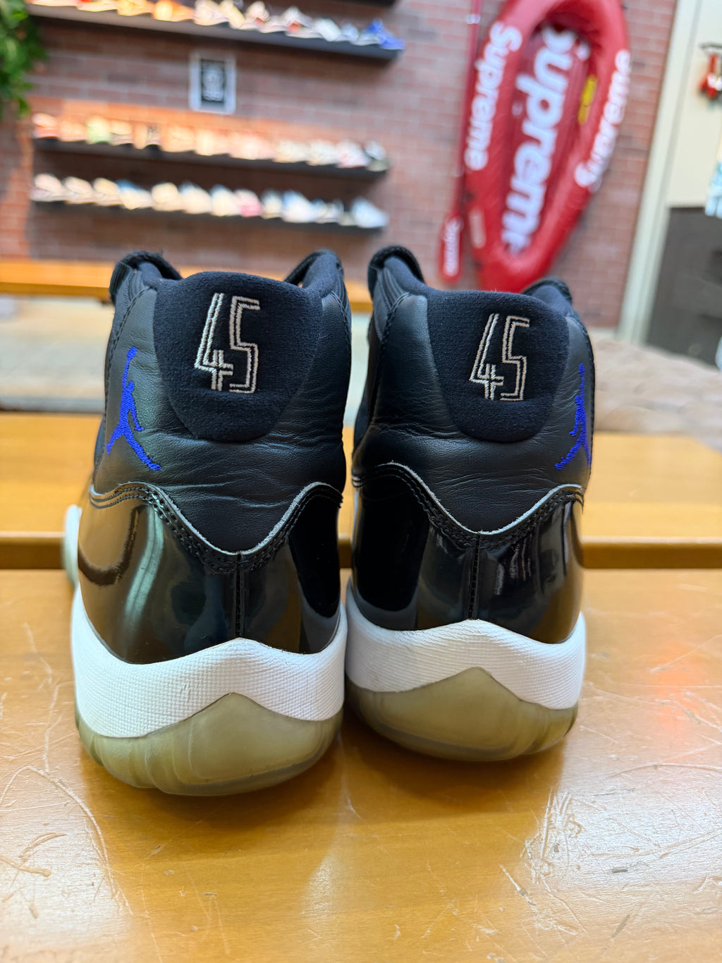 Jordan 11 Space Jam Size 13 Preowned No Box