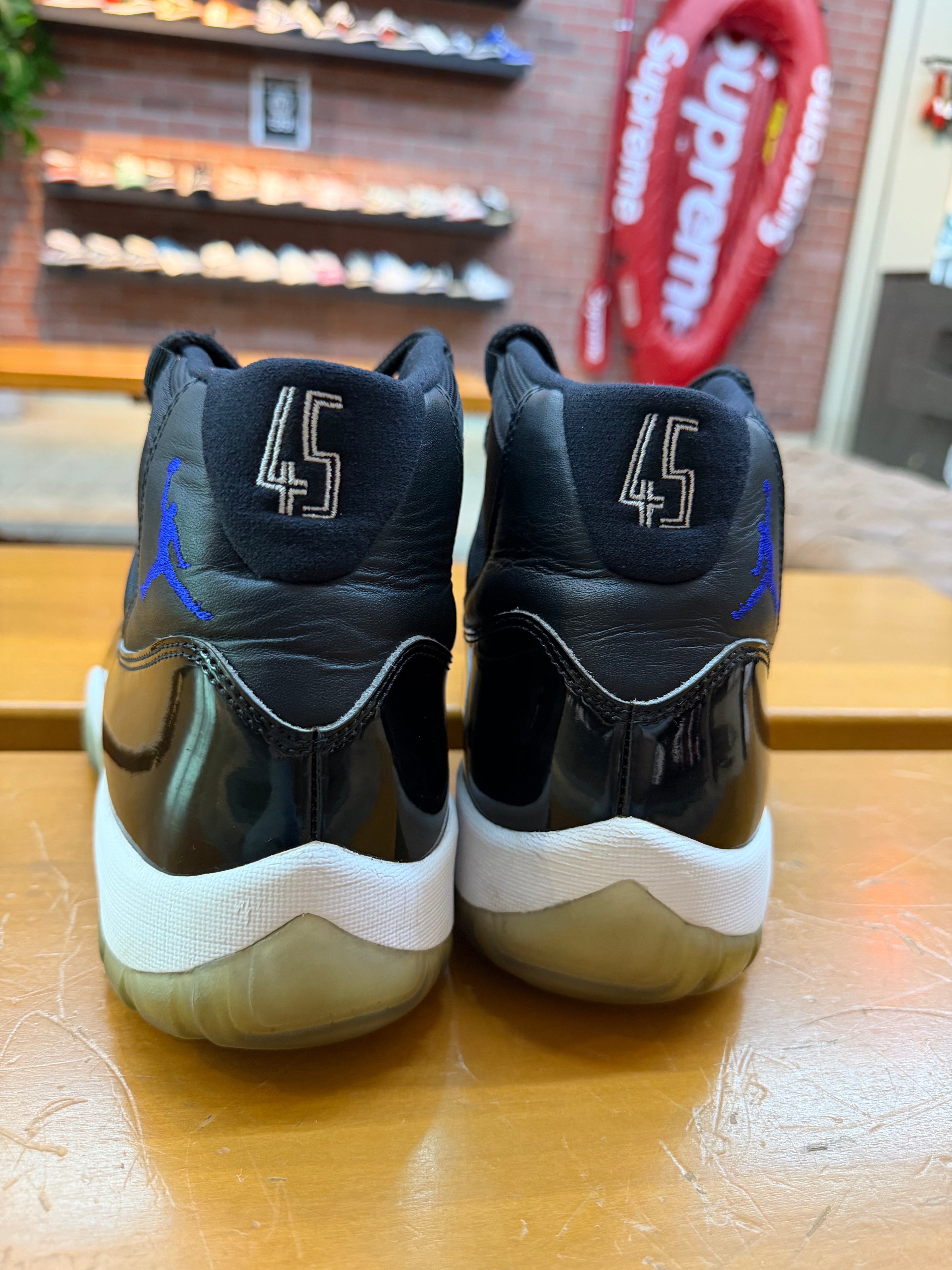 Jordan 11 Space Jam Size 13 Preowned No Box