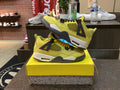 Jordan 4 "Lightning" GS Size 7Y Preowned