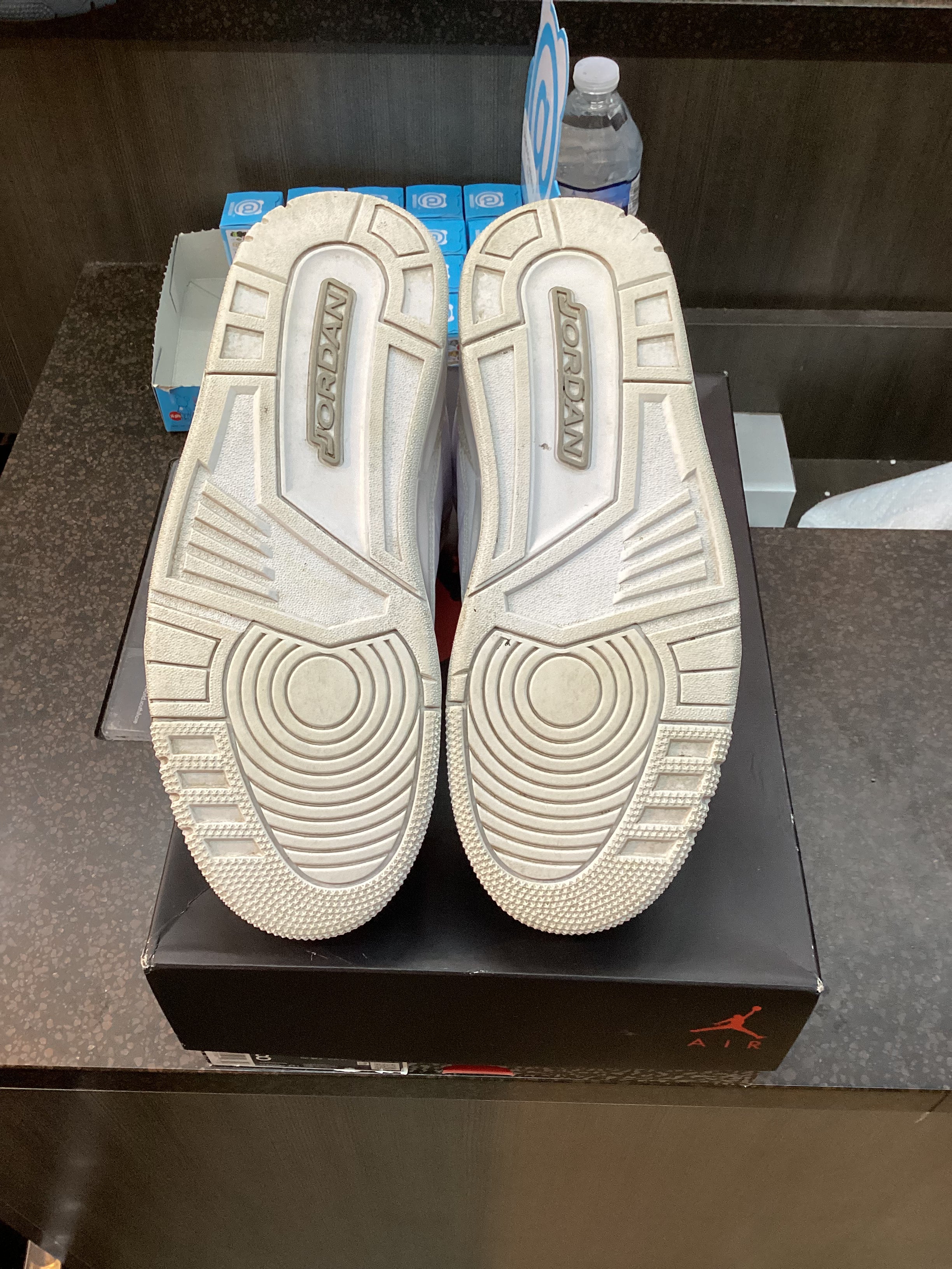 Jordan 3 “Pure Money” Size 8 Preowned