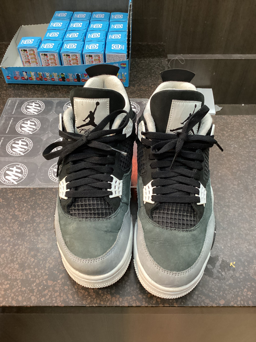 Jordan 4 “Fear” Size 9 Preowned No Box