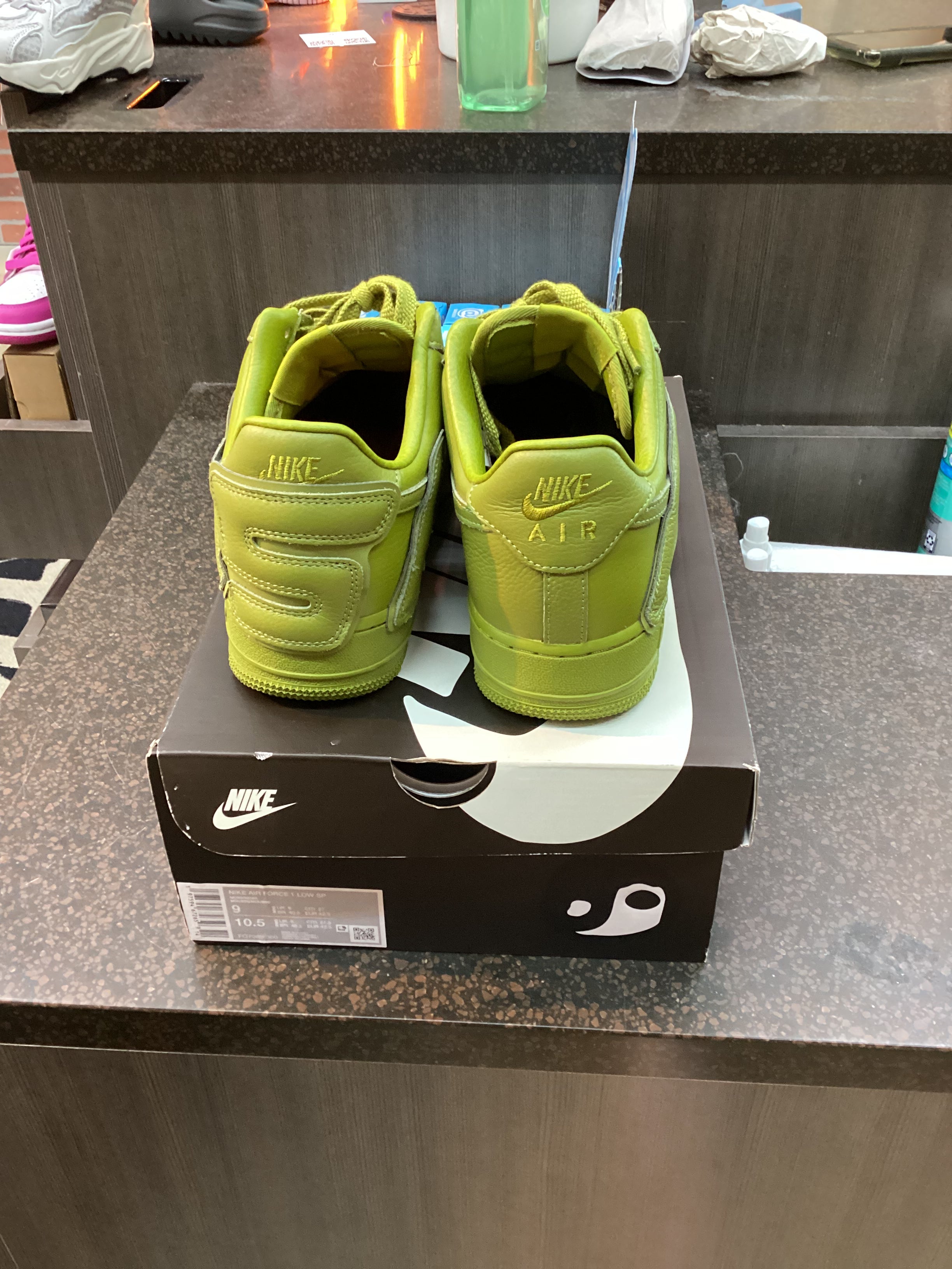 Nike Air Force 1 Low “Cactus Plant Flea Market Moss” Size 9 Preowned
