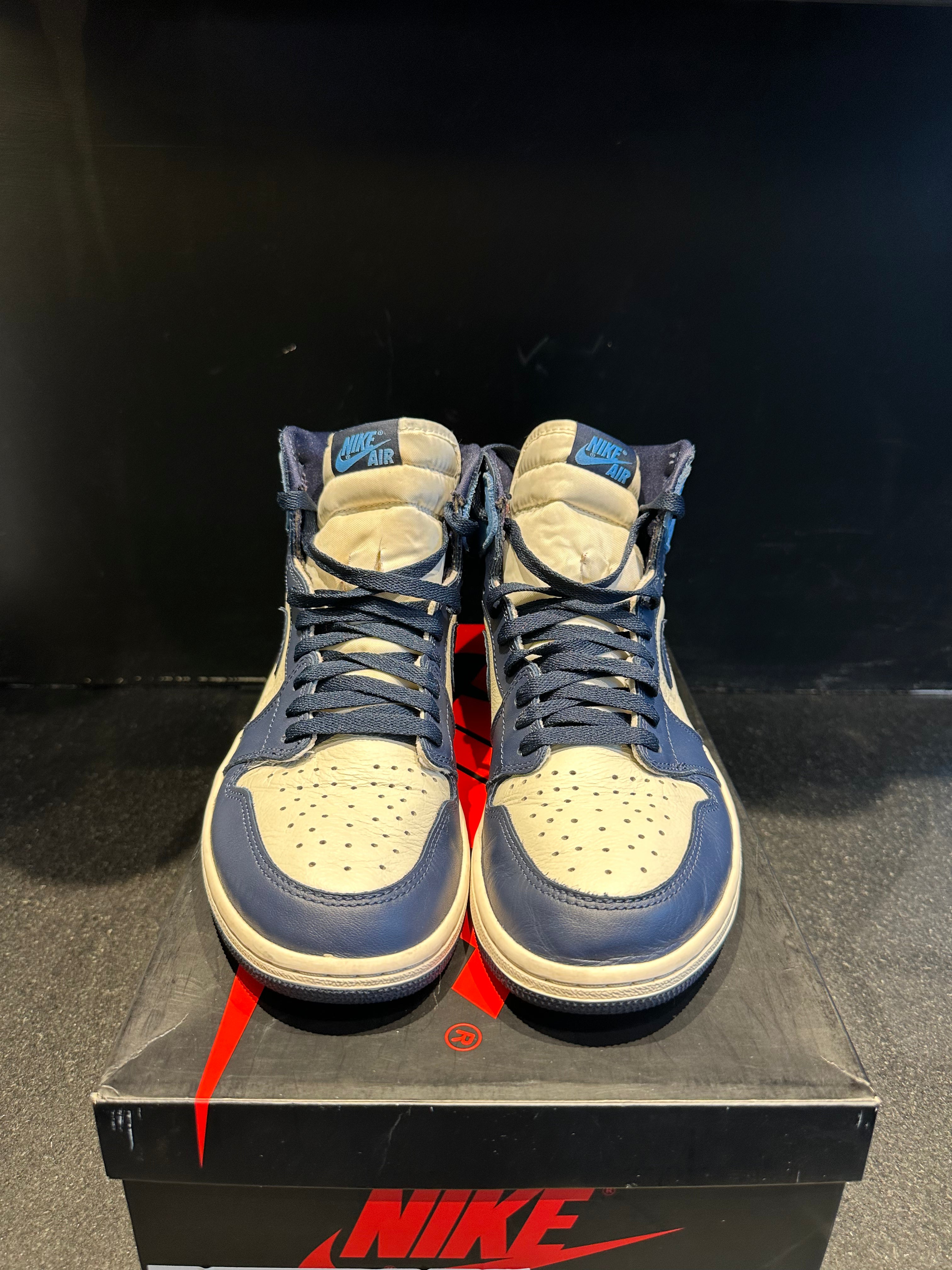 Jordan 1 "Obsidian" Pre Owned sz 10