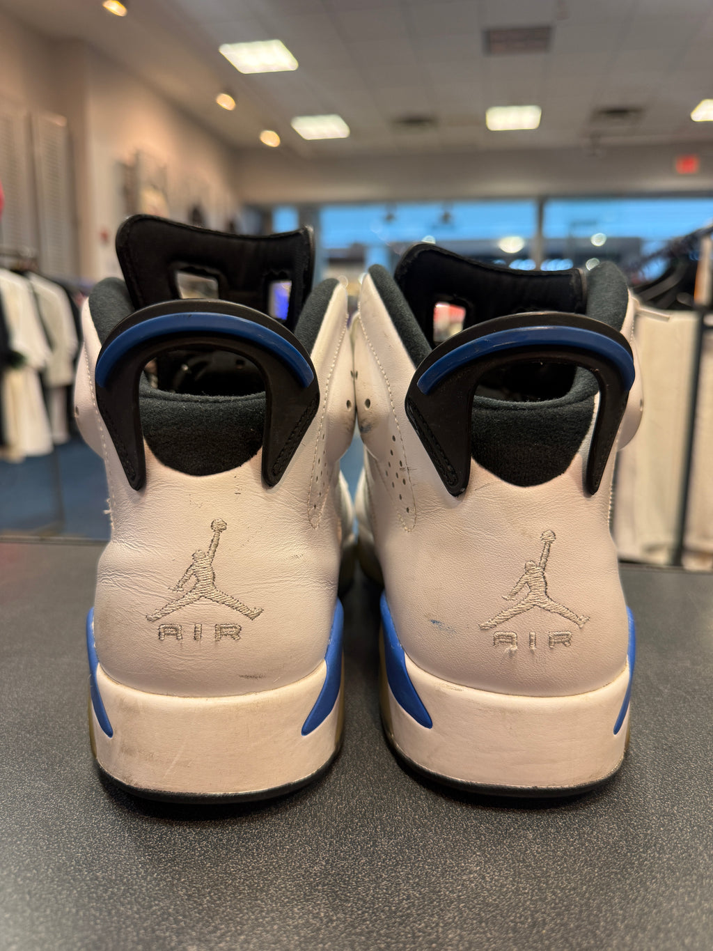 Jordan 6 "Sport Blue" (2014) Size 11 Preowned (NO BOX)