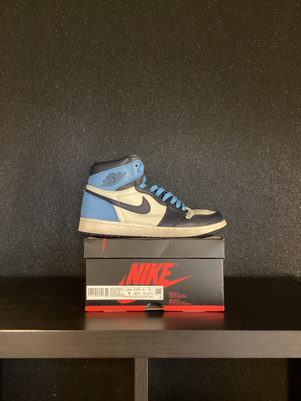 Jordan 1 High Obsidian Size 9 Preowned