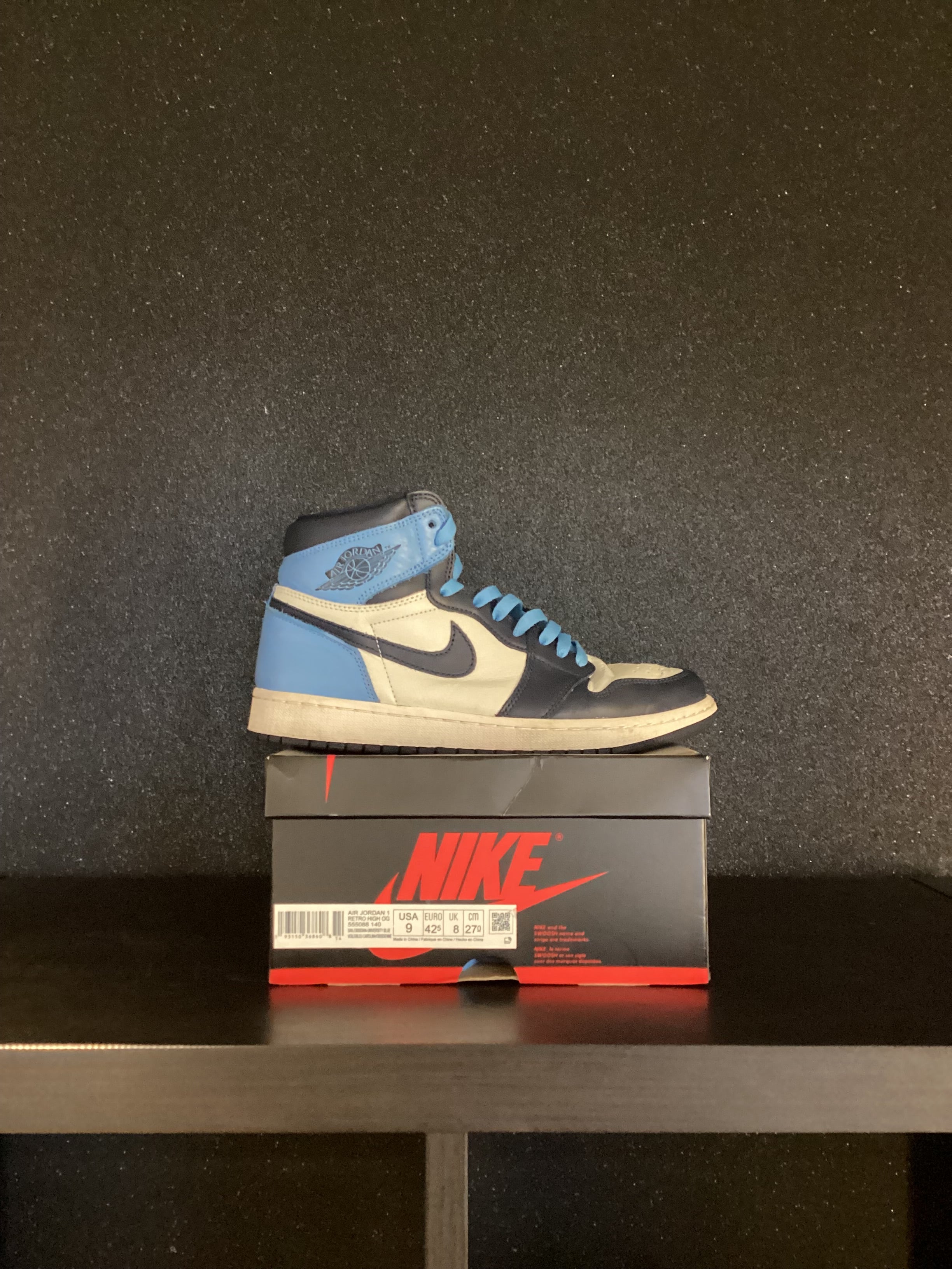 Jordan 1 High Obsidian Size 9 Preowned