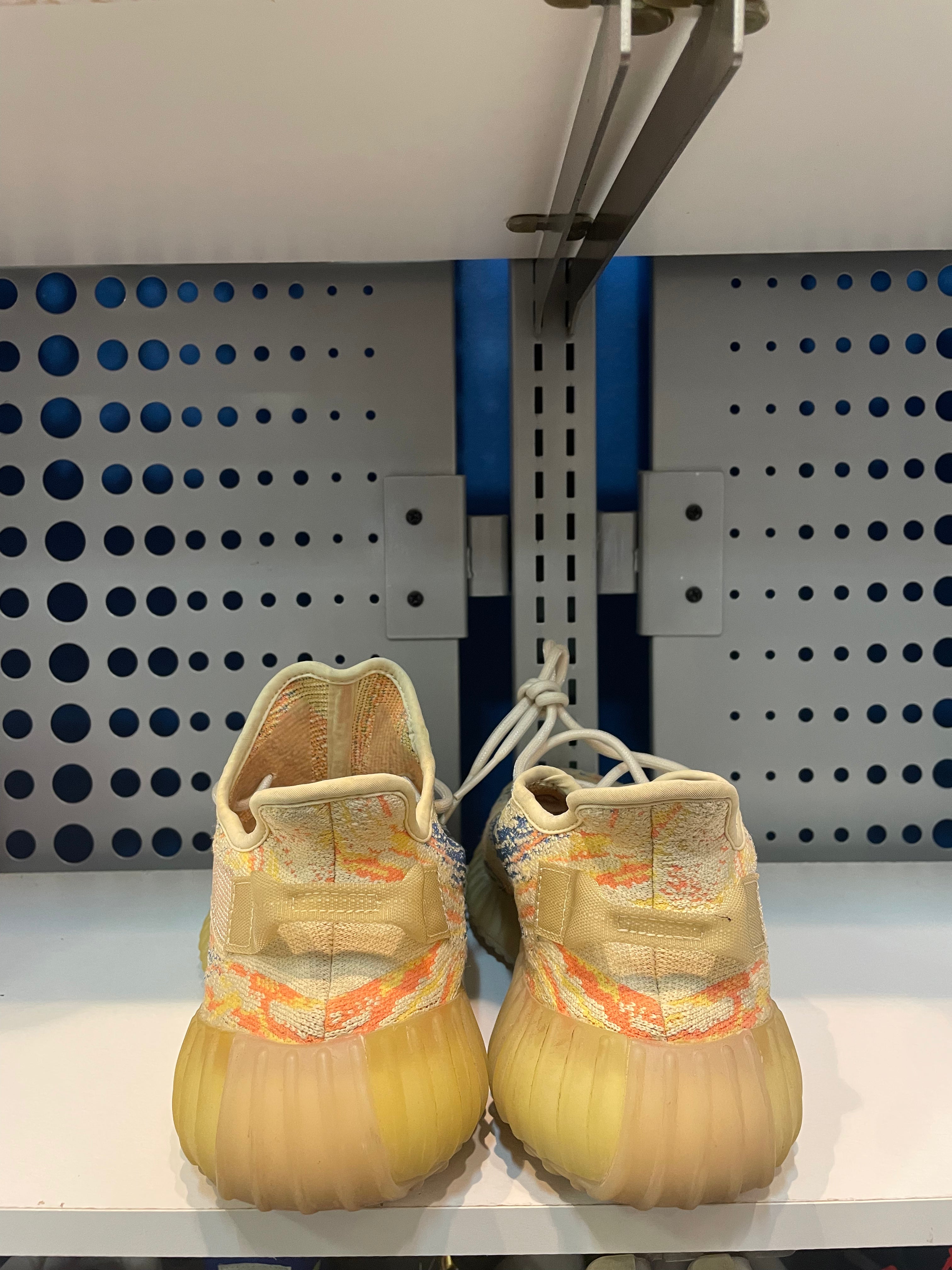 Yeezy 350 v2 "MX Oat" Preowned Size 12