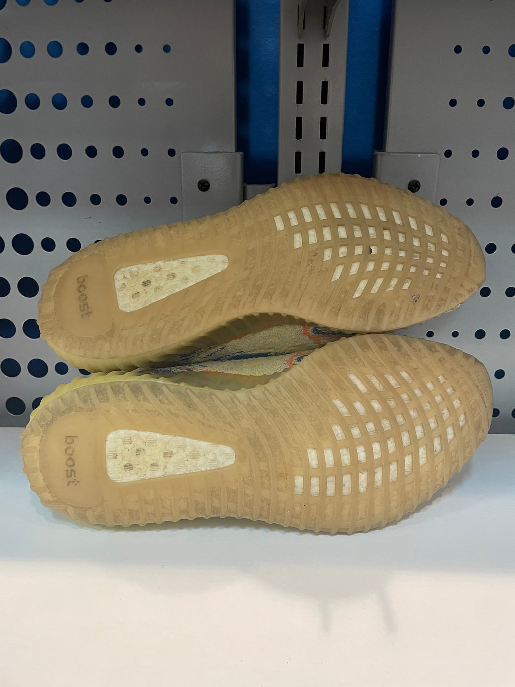Yeezy 350 v2 "MX Oat" Preowned Size 12