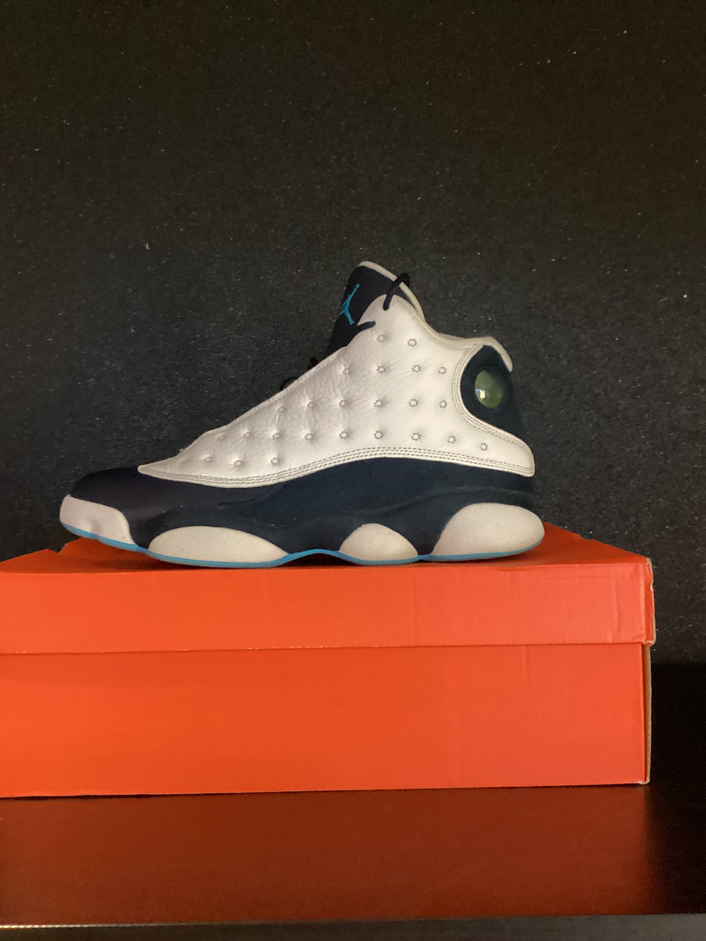 Jordan 13  Retro Obsidian Powder Blue White Size 9.5 Preowned