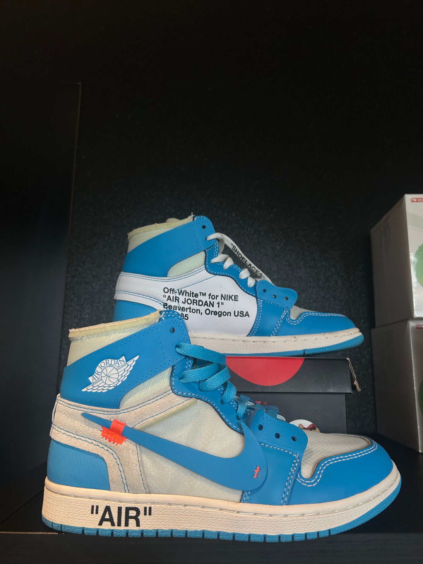 Jordan 1 High Off White "University Blue" Pre-Owned