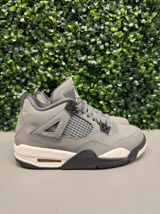 Jordan 4 "Cool Grey" Size 5Y Preowned