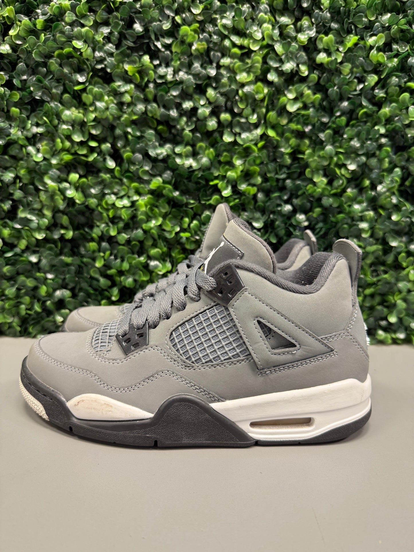 Jordan 4 "Cool Grey" Size 5Y Preowned
