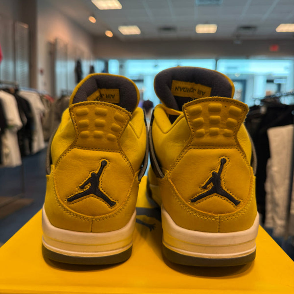 Jordan 4 Retro "Lightning" Size 11 Preowned