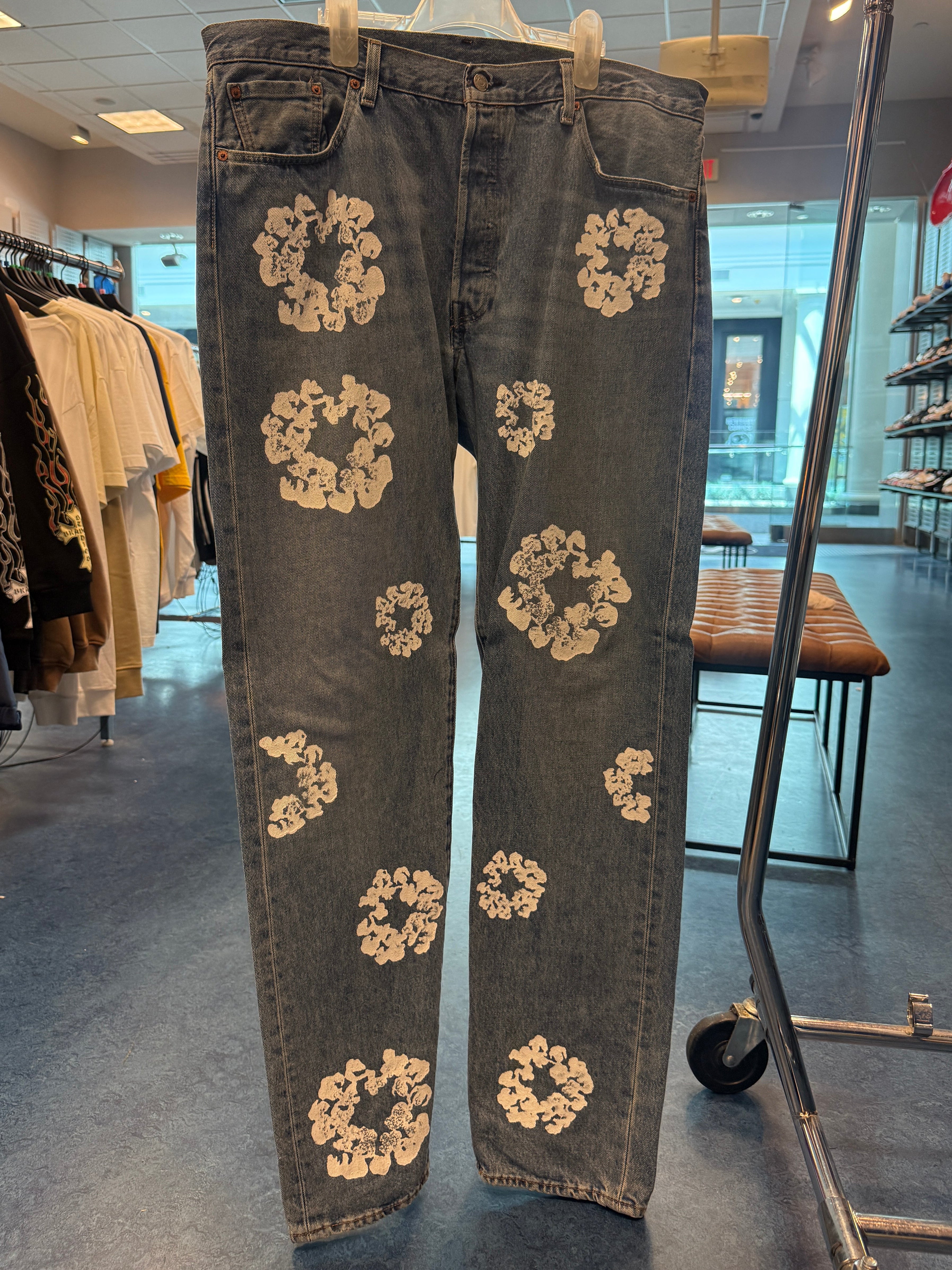 Denim Tears x Levi's Cotton Wreath Jean Light Wash W36 X L34 (Tried On)