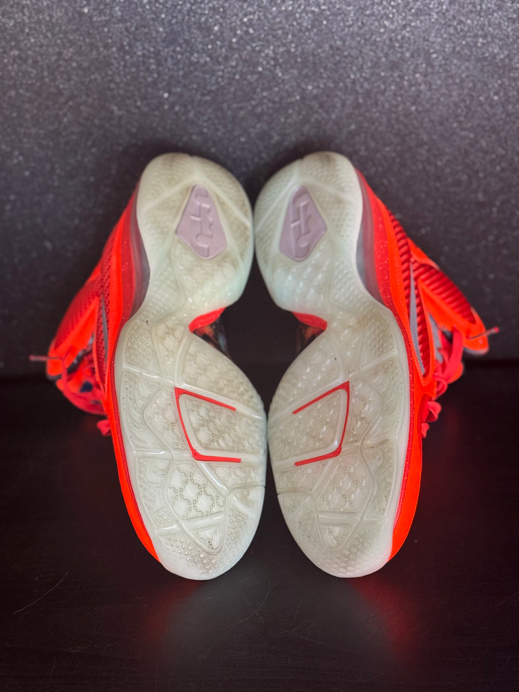 Lebron 9 'Big Bang' Size 9 Preowned no box