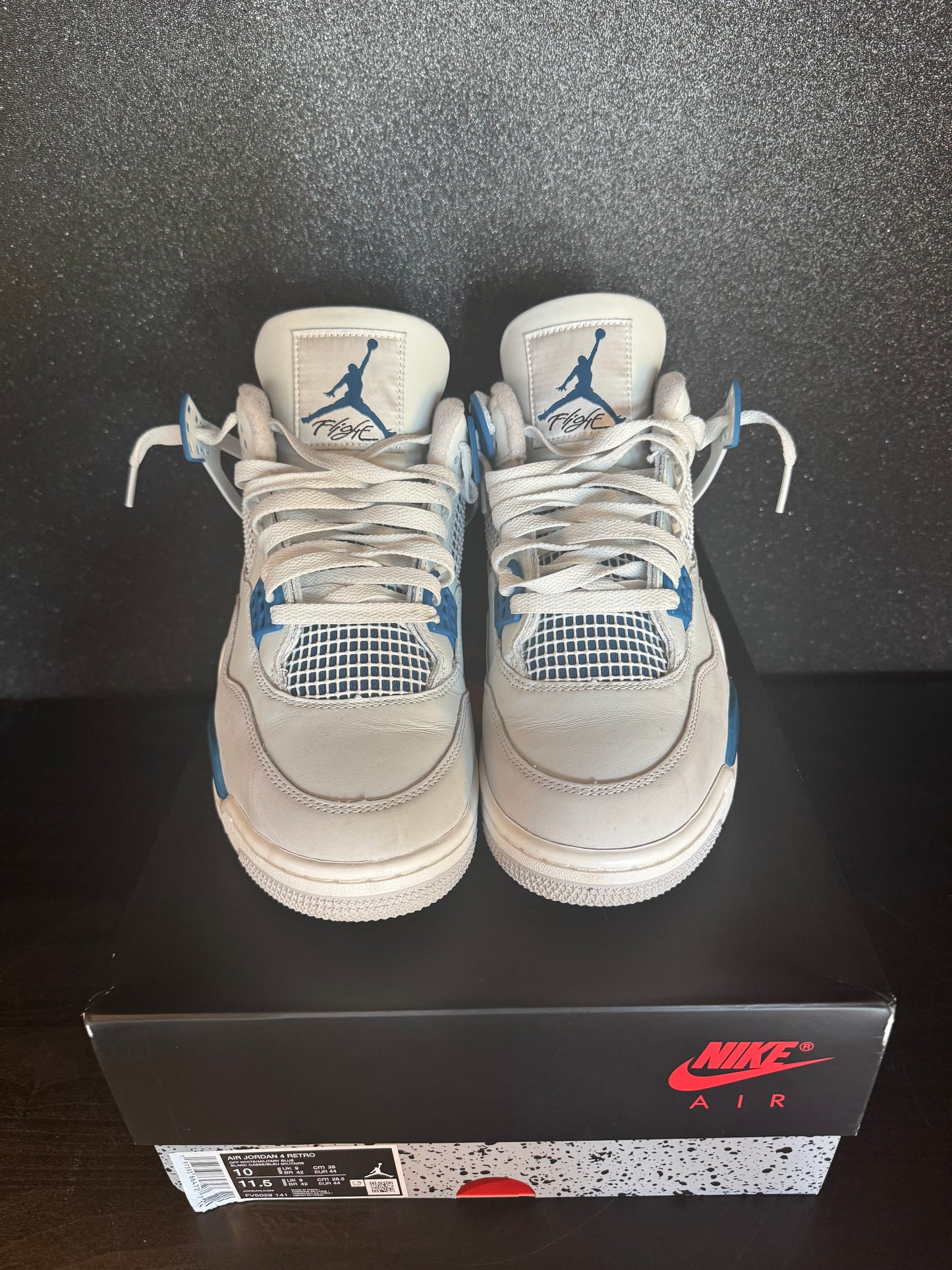 Jordan 4 'Military Blue 2024' Size 10 Preowned with box