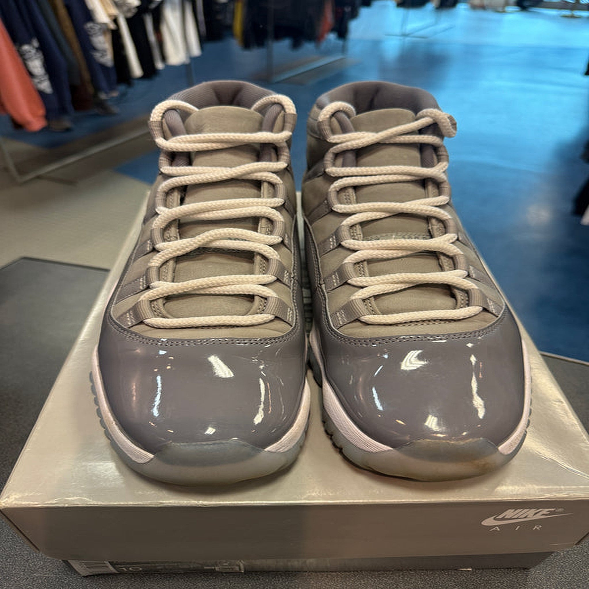 Jordan 11 Retro 'Cool Grey' Size 10M Preowned