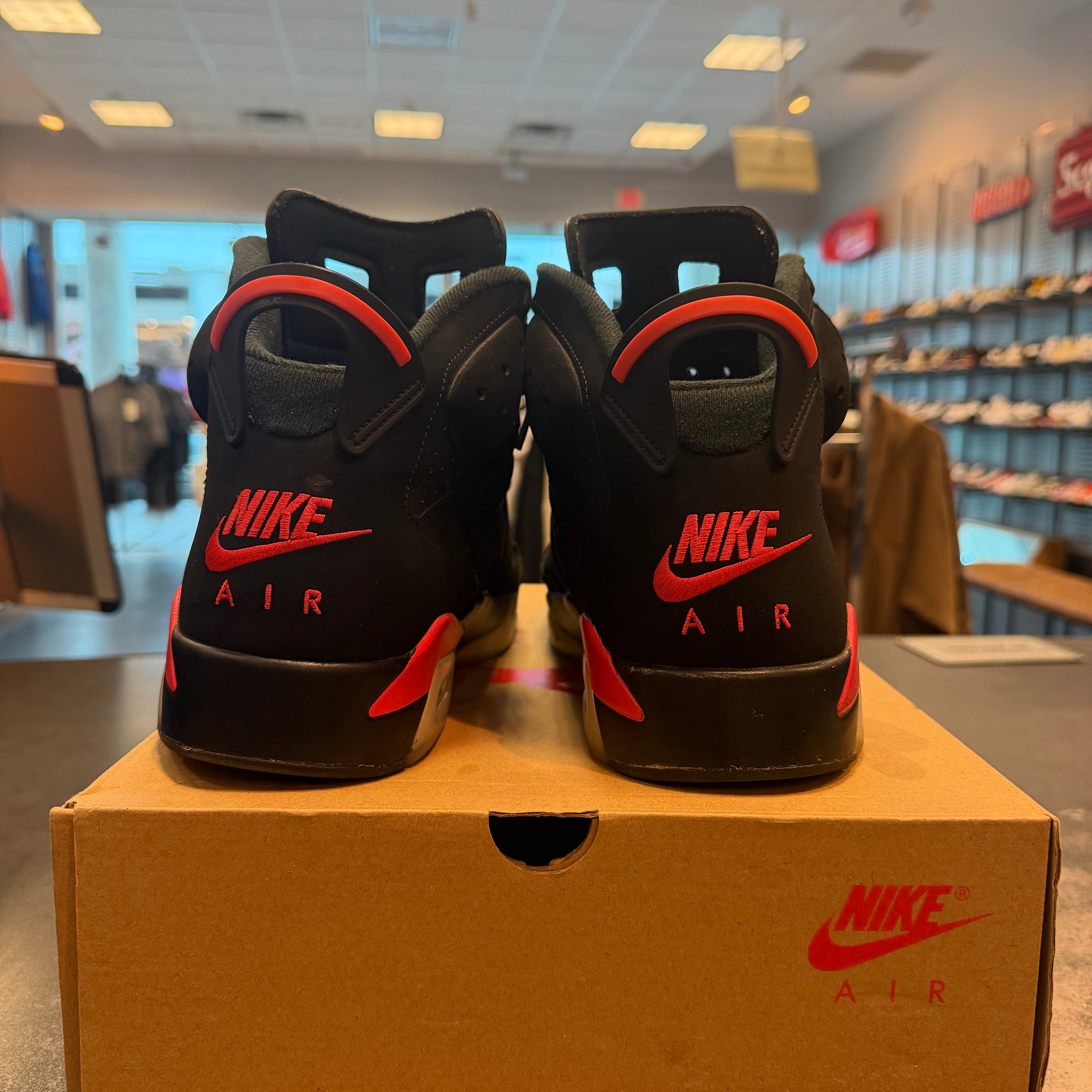 Jordan 6 Retro "Infrared Salesman" Size 12 Preowned