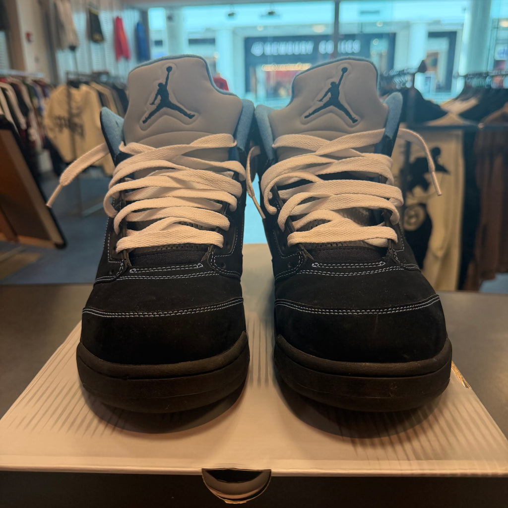 Jordan 5 Retro "Black University Blue" (2026) Size 11.5 Preowned
