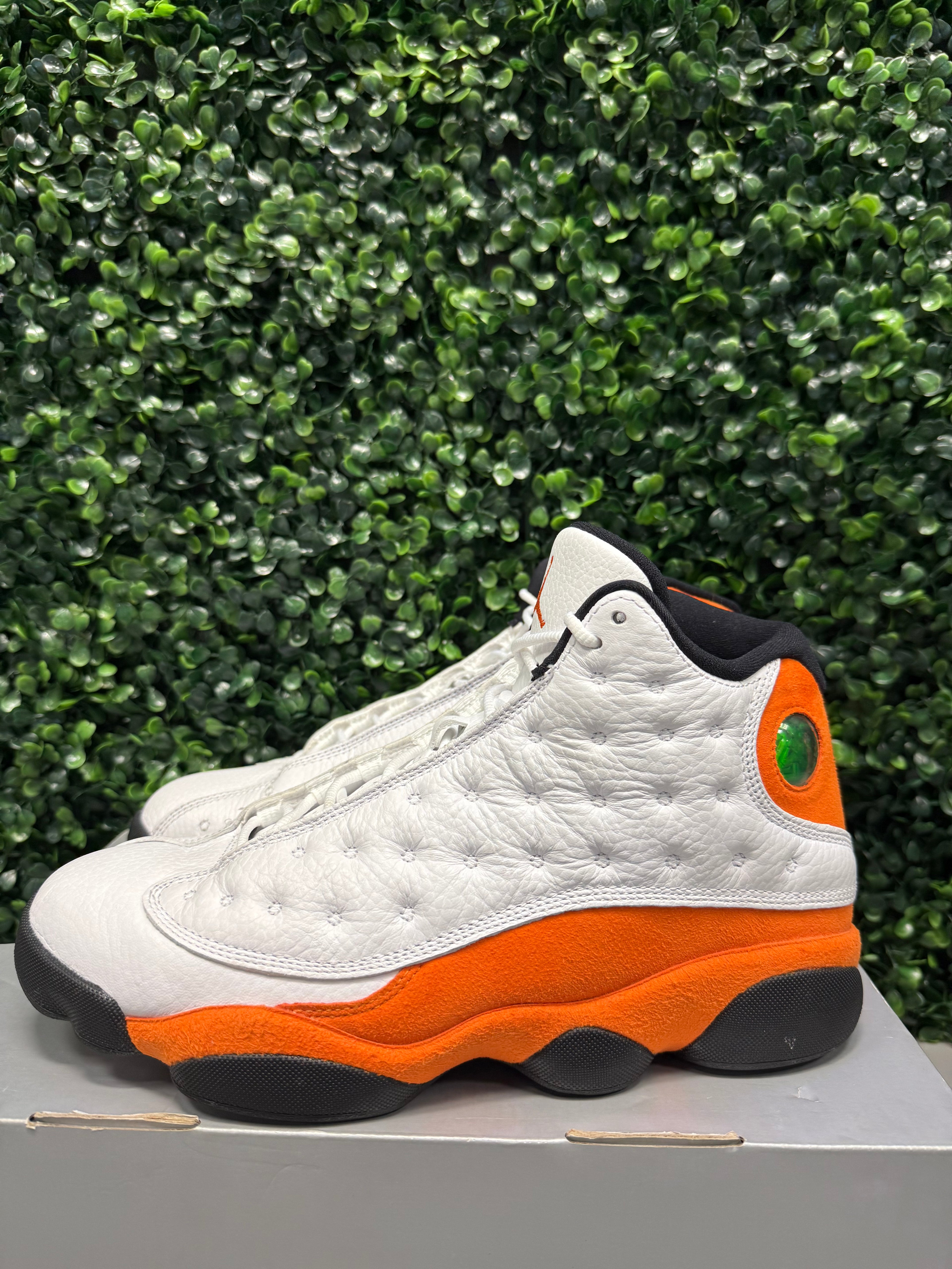 Jordan 13 "Starfish" Size 9 Preowned