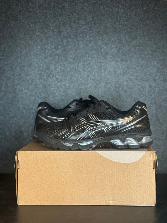 ASICS Gel-Kayano 14 'Black/Pure Silver' Size 8.5 Preowned with box